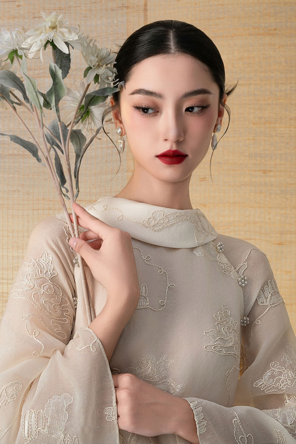Yen Nha A-line Embroidered Silk Floor Length Ao Dai Set