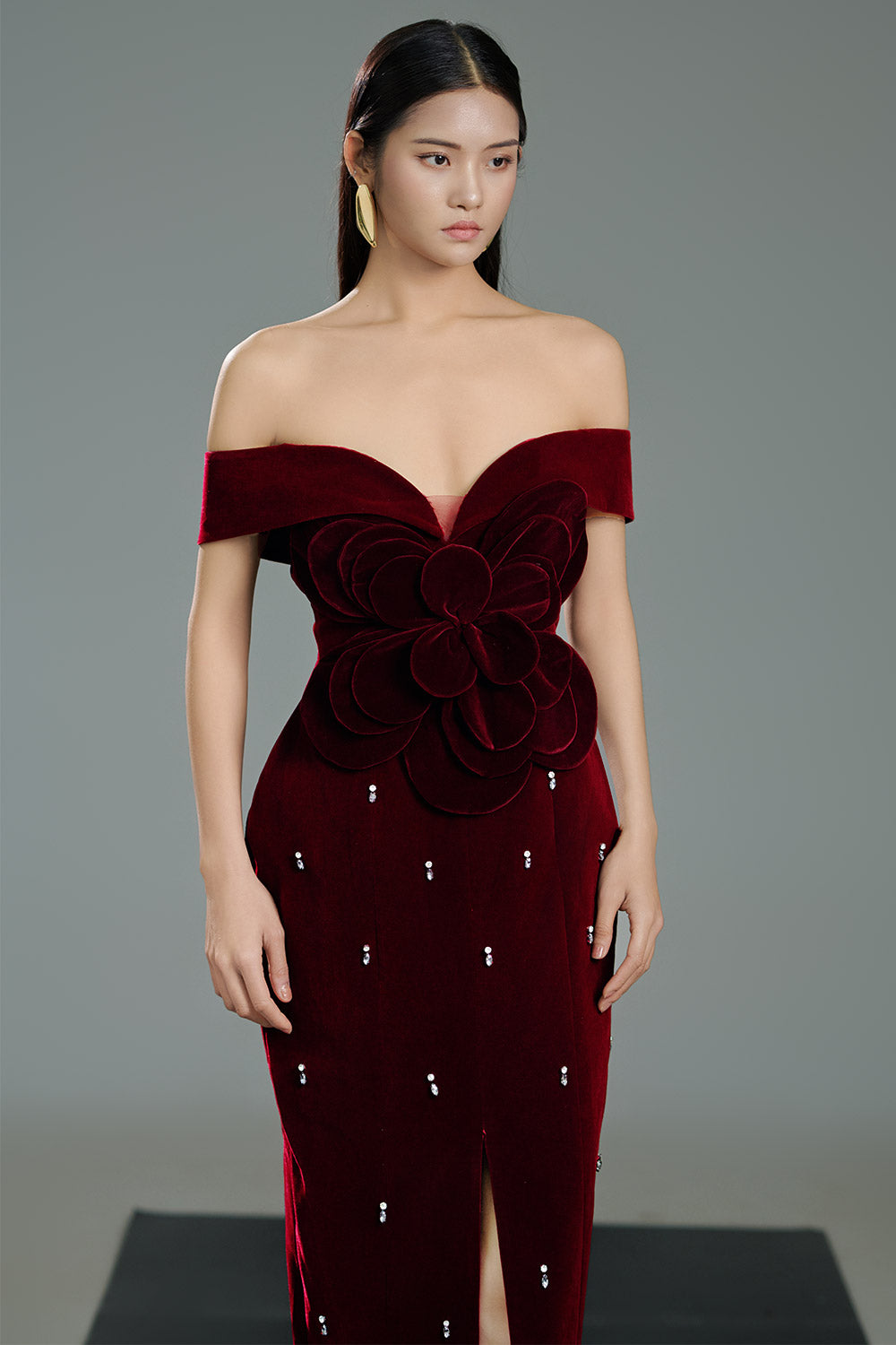 dark red off the shoulder dress Women's Quintero Pegged Off-Shoulder Polyester Maxi Dress XXS/XS/S/M/L/XL/XXL/3XL/Customize Dark Red/Red MEAN BLVD Dark Red / L