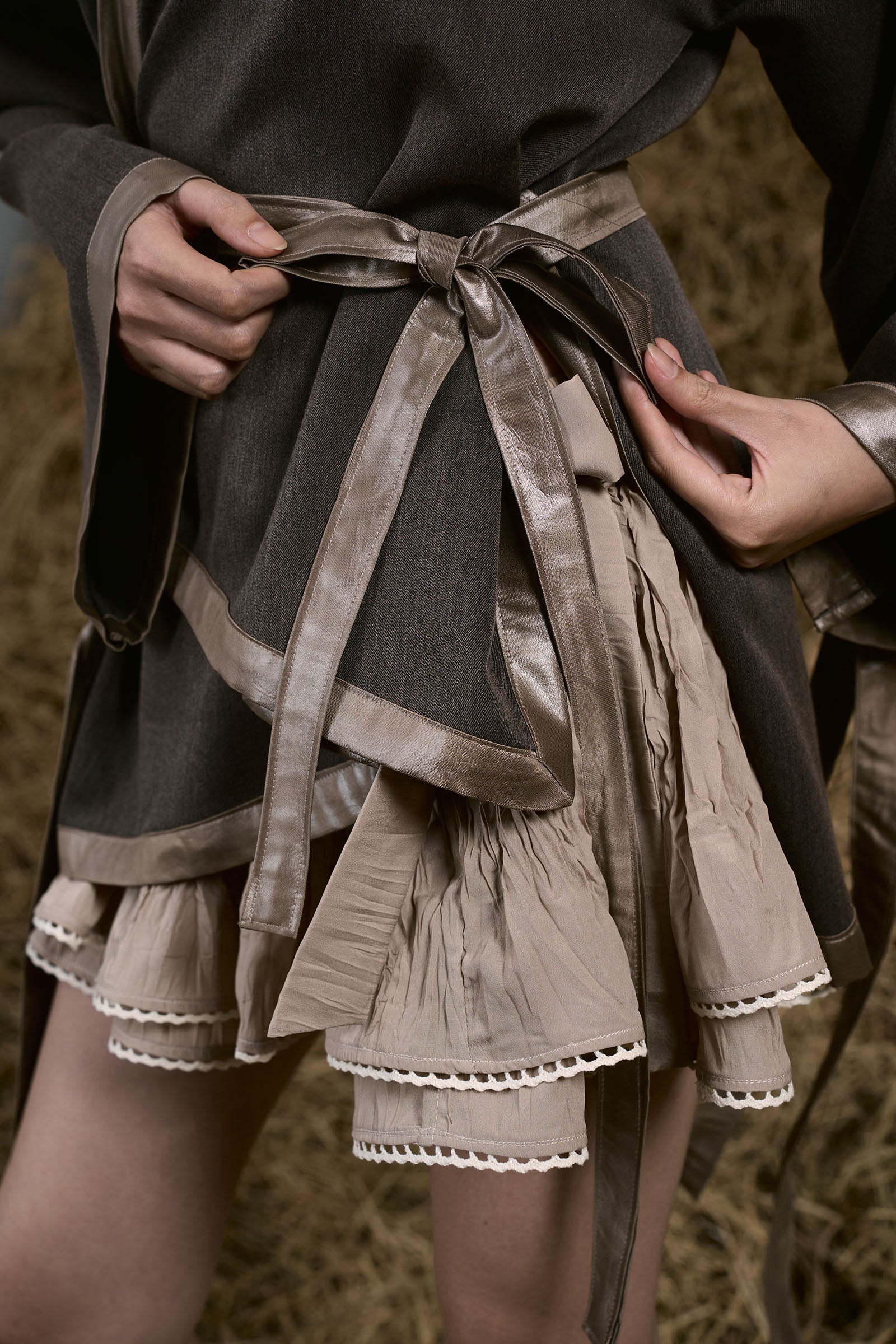 Nha Nong V-Neck Coat