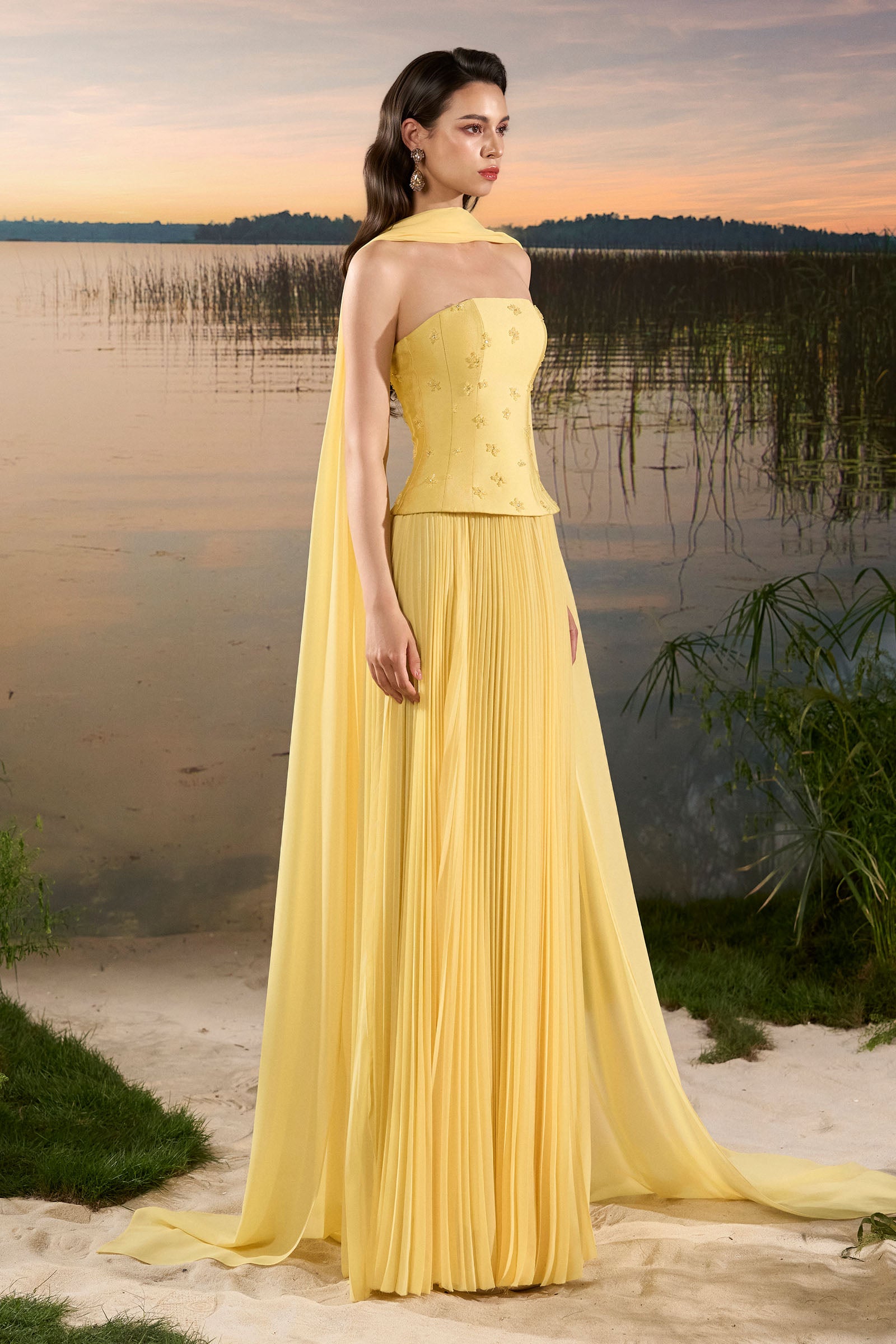 Vianne Straight Across Maxi Dress