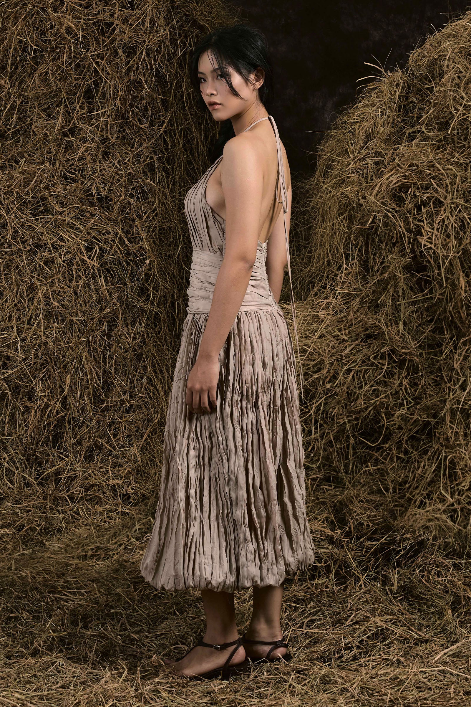 Boi Thu Bubble Midi Dress