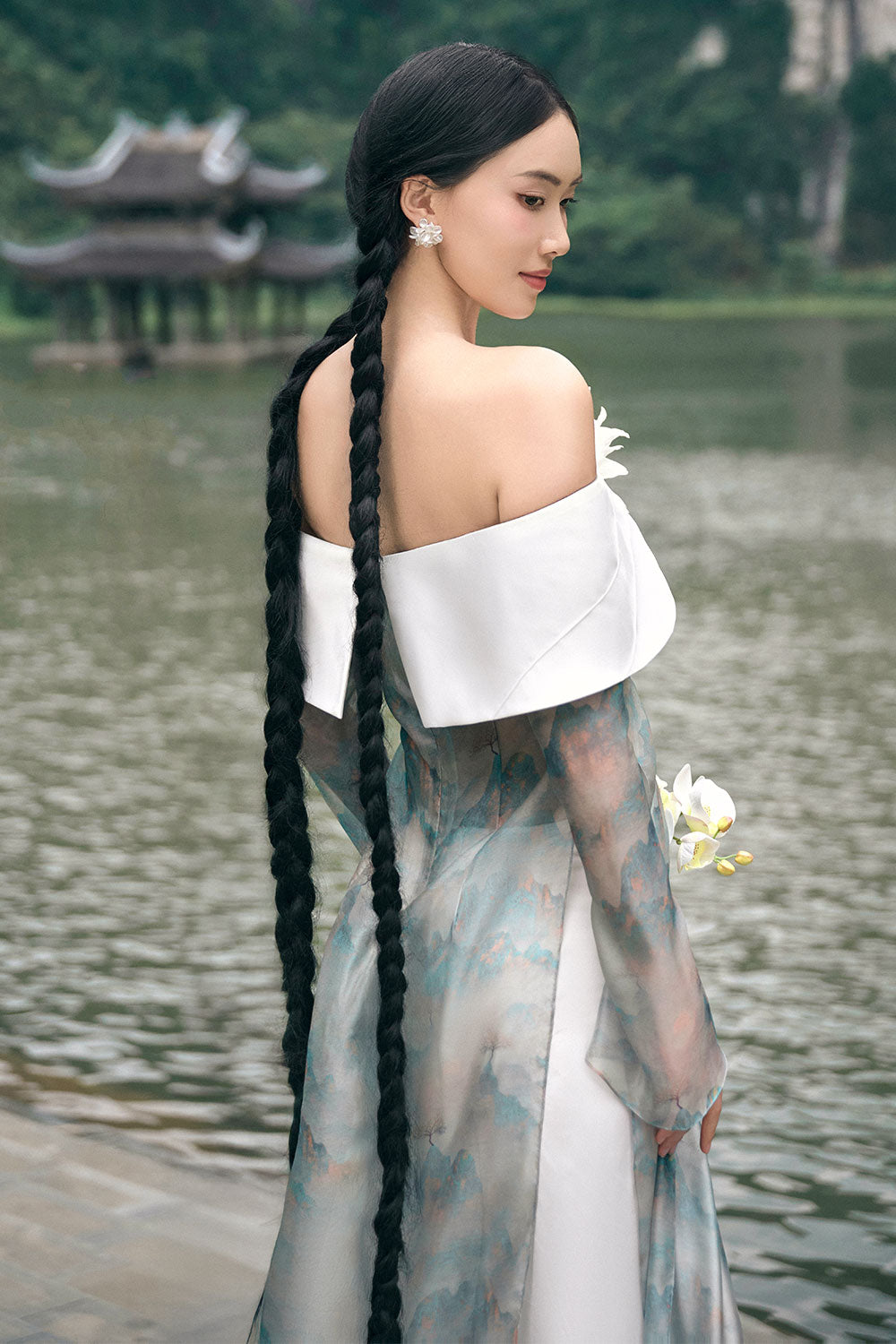 Han Khiet A-line Off-Shoulder Taffeta Floor Length Ao Dai Set