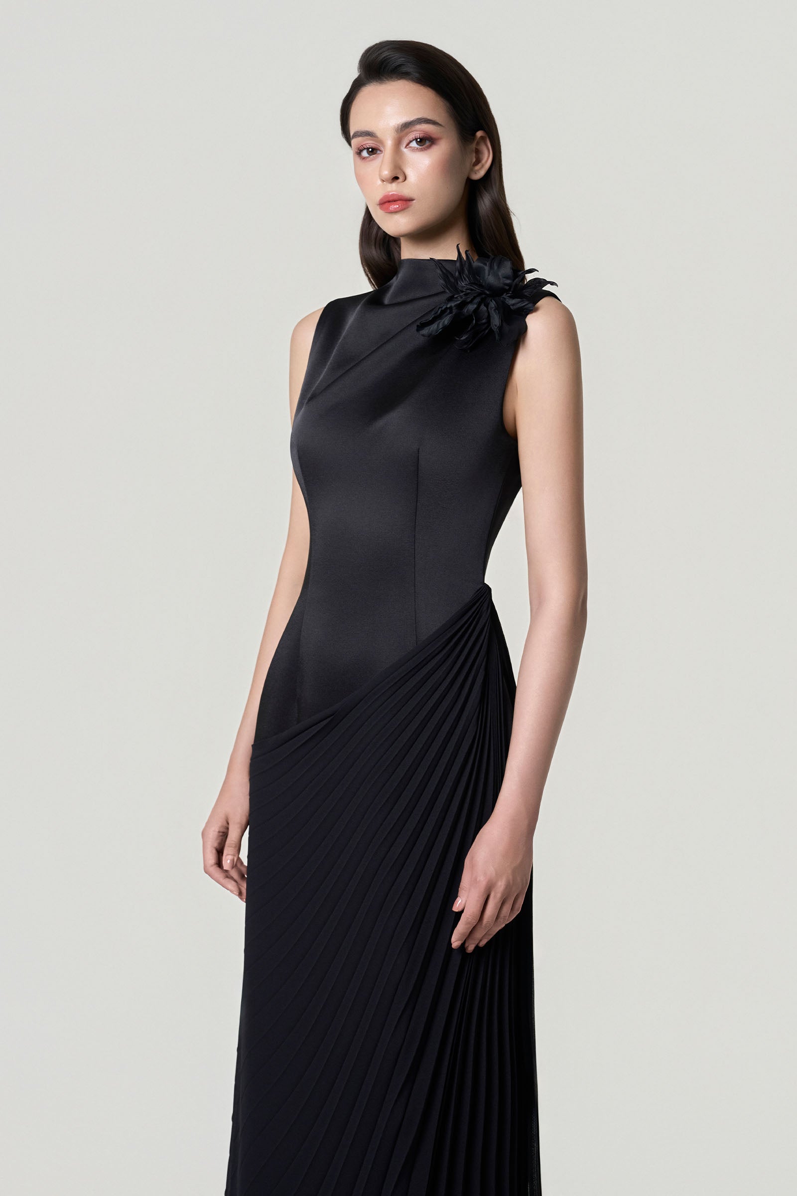 Neris Sheath Maxi Dress