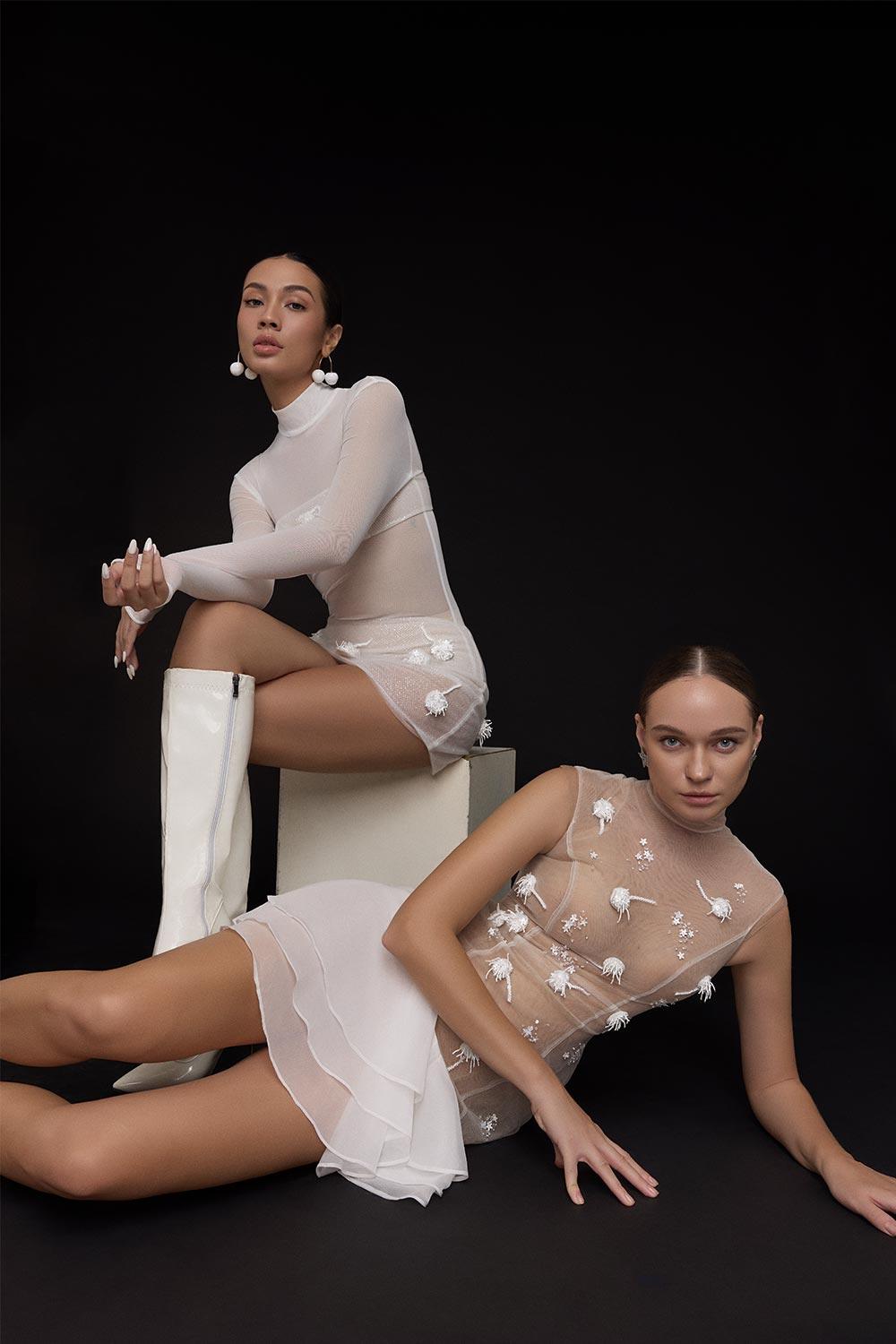 White Cherry Bodycon Flower Applique Mesh Mini Set