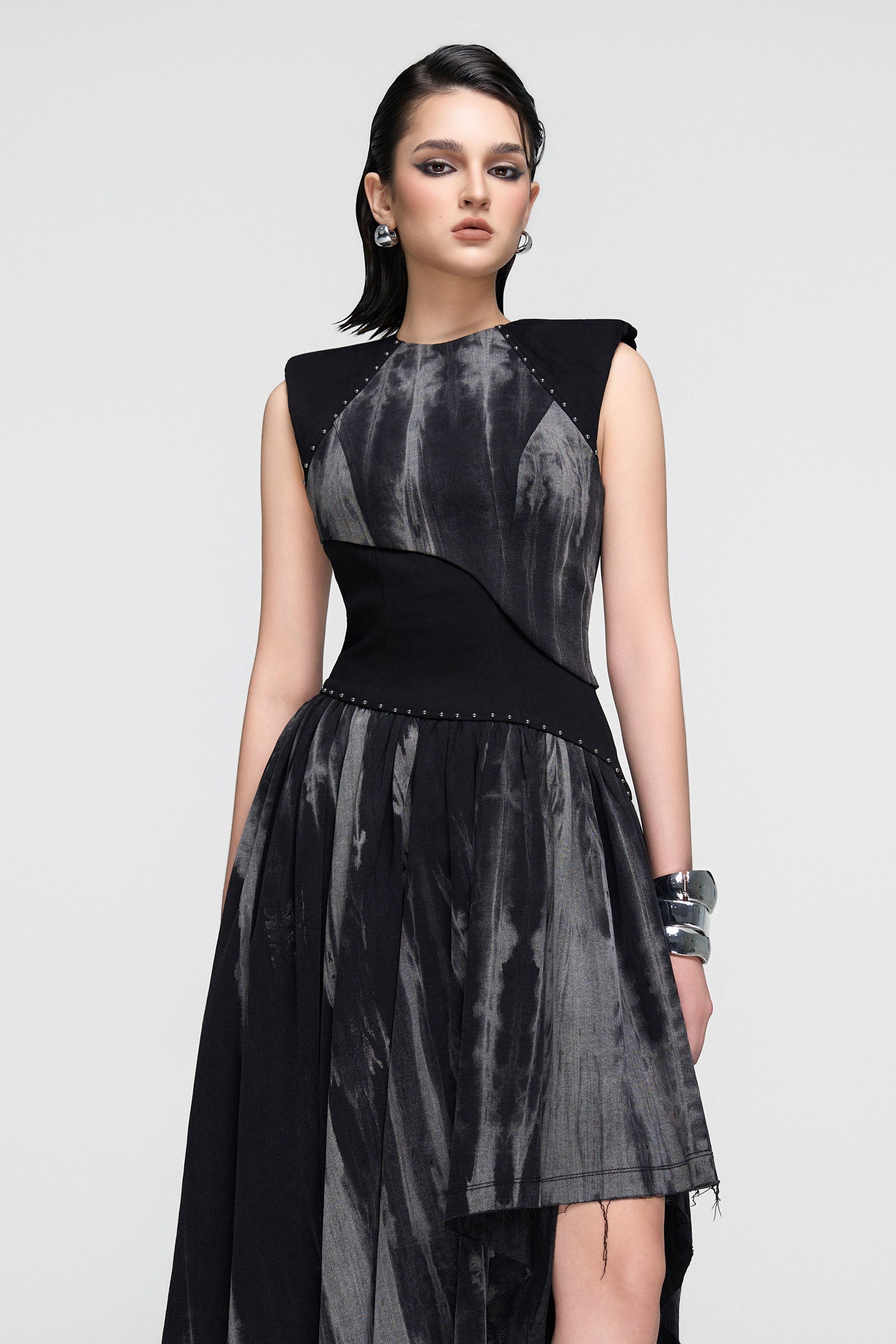 Velum Asymmetric Maxi Dress