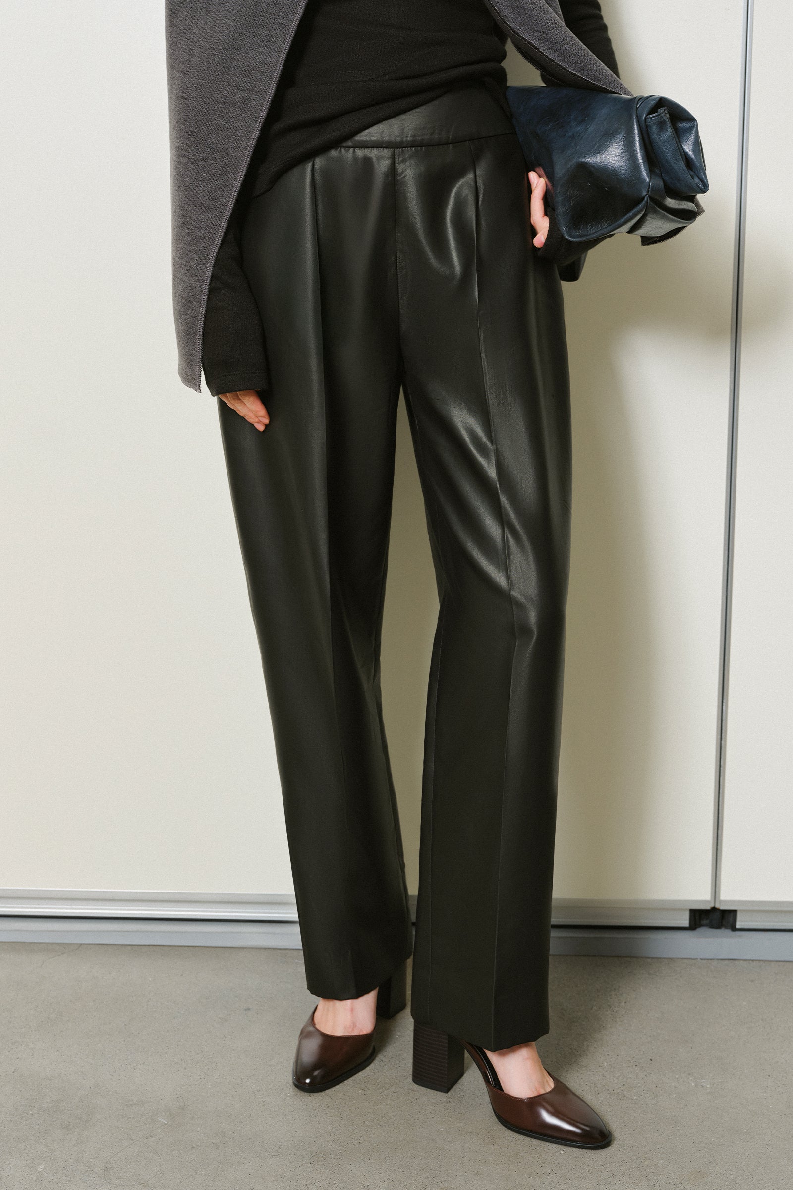 Vivian Pleated Pants