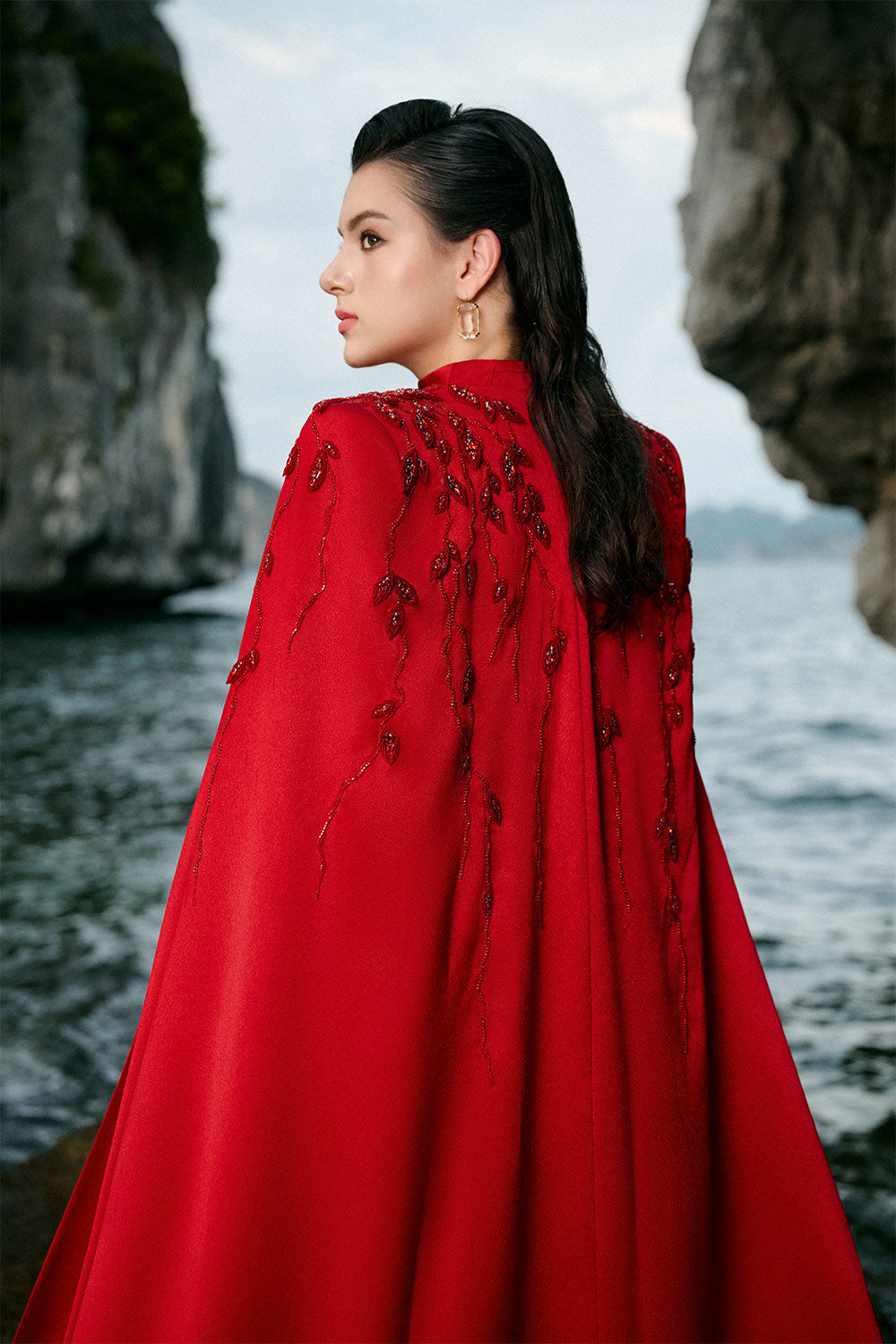 Anya Cape Plunge Neck Duchess Satin Extra Long Length Set