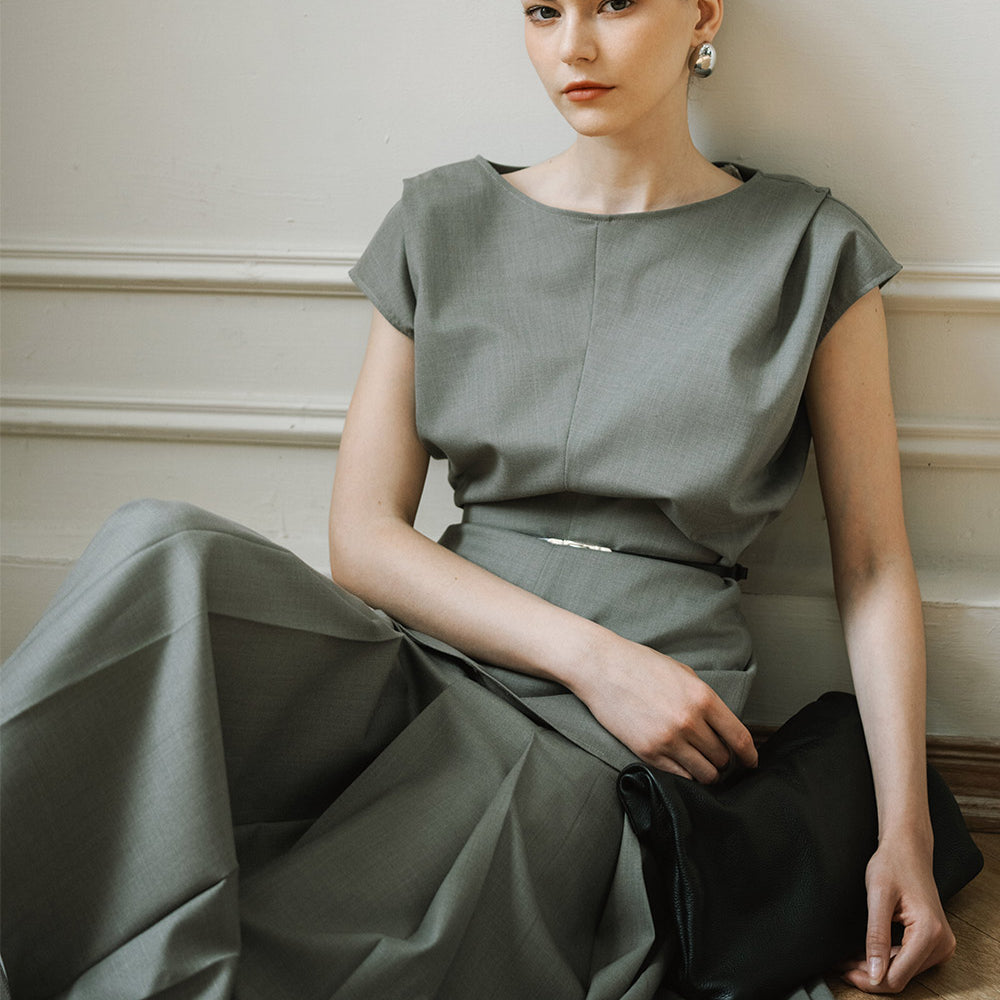 Luna Straight Batwing Sleeved Wool Twill Top