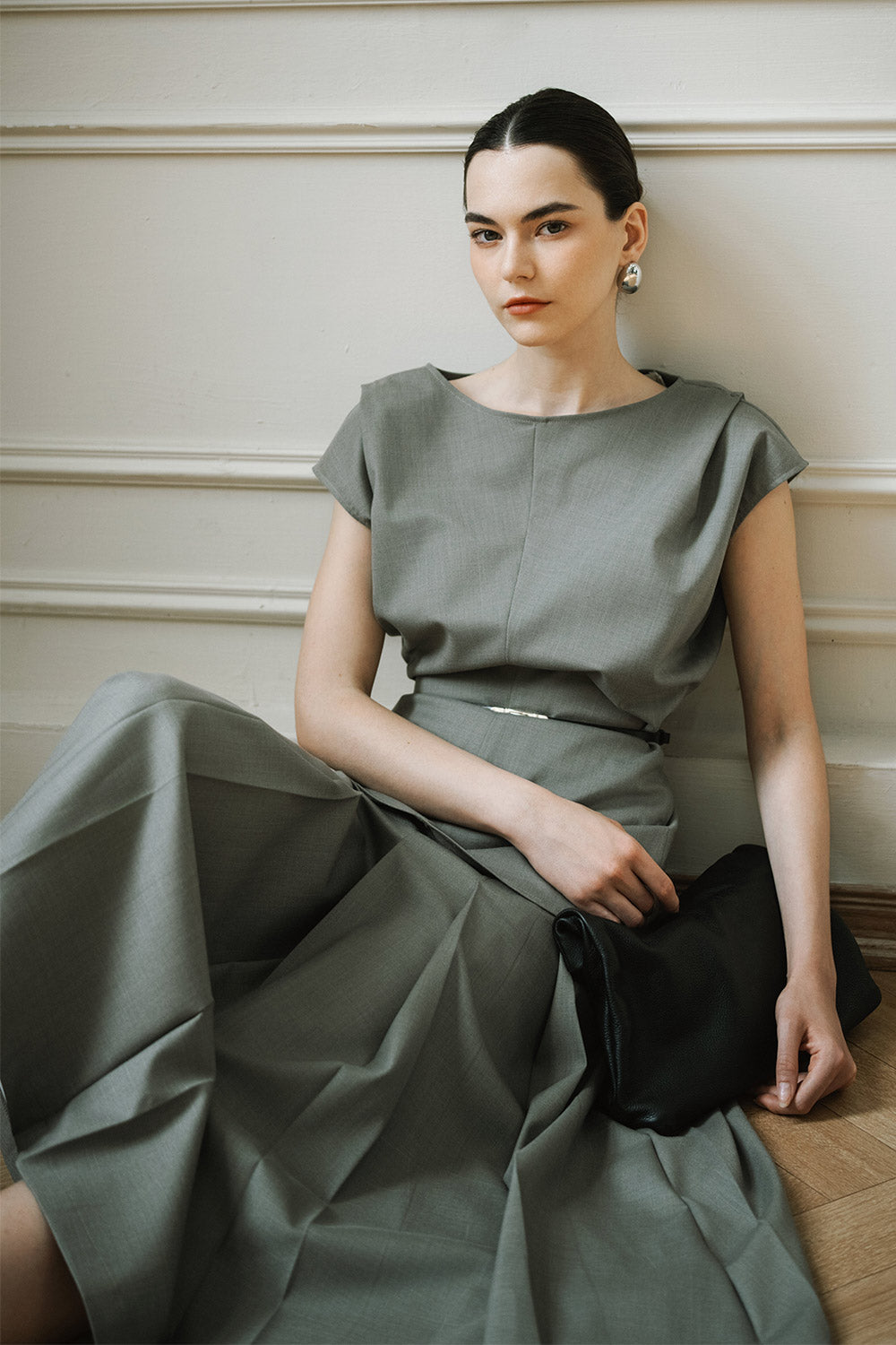 Luna Straight Batwing Sleeved Wool Twill Top