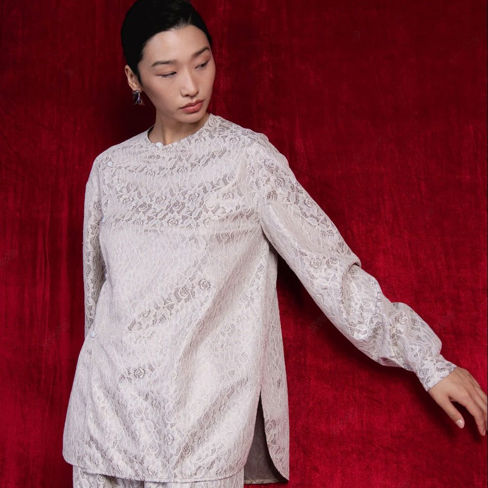 Tuyet Lien Crossover Round Neck Lace Top