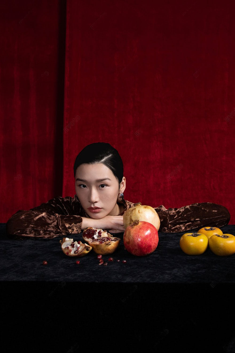 Dien Huong Crossover Mandarin Neck Velvet Top