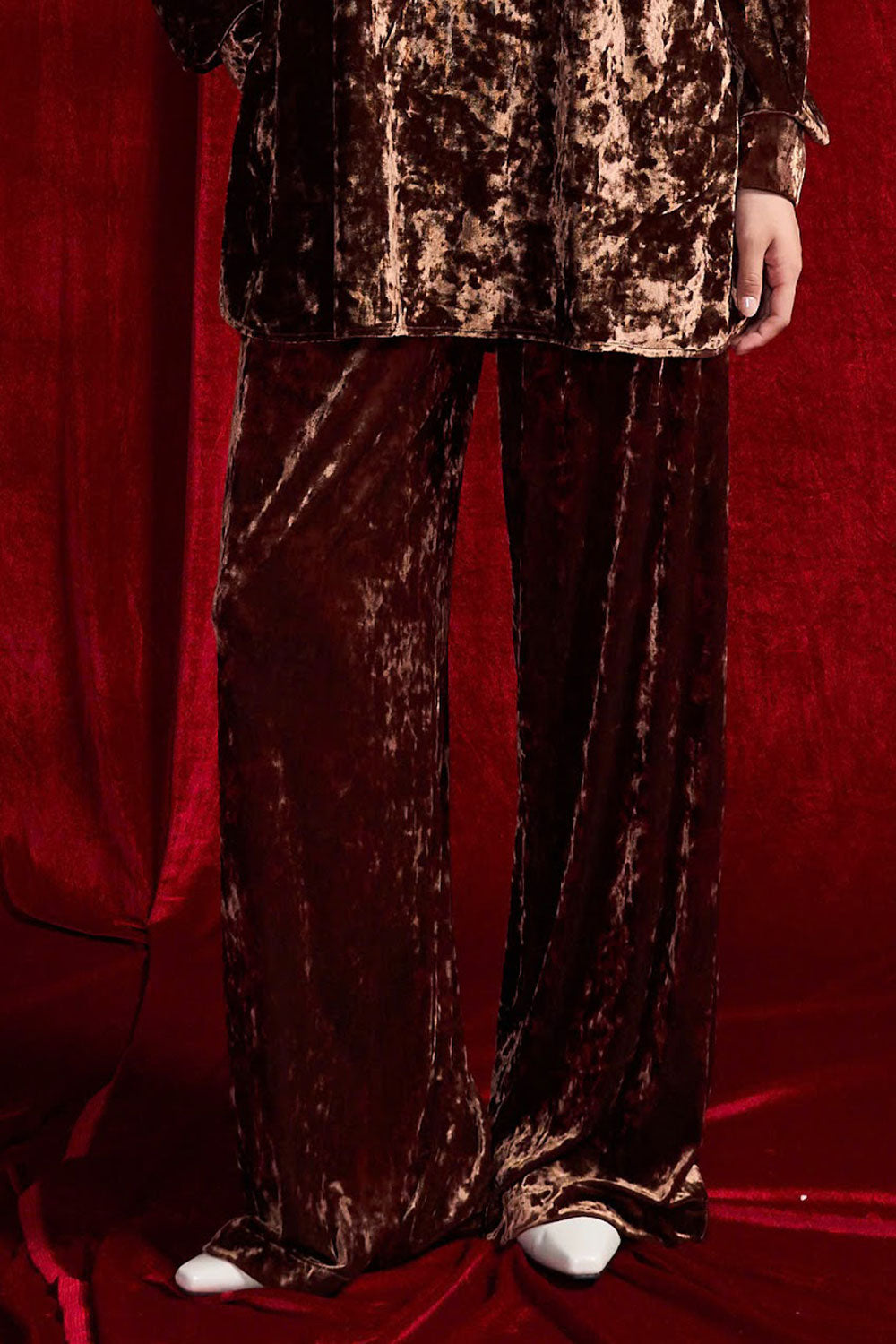 Cam Vien Straight Wide Leg Silk Floor Length Pants