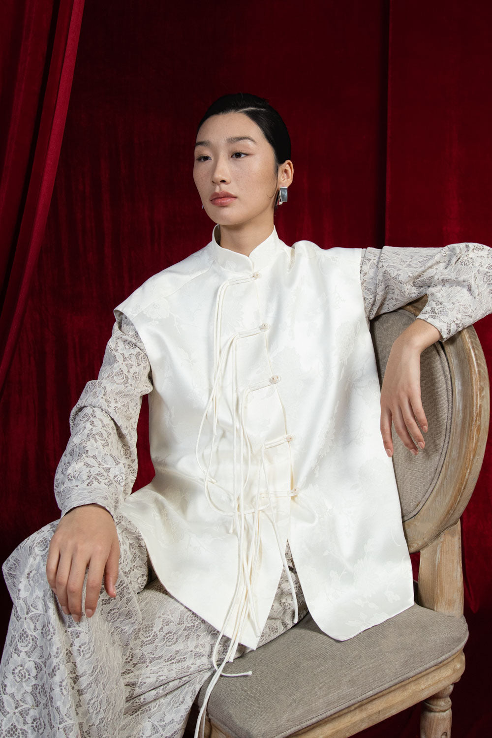 Cat Tuong Straight Sleeveless Silk Top