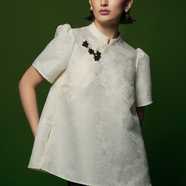 Tu Cau Trapezoid Short Sleeved Brocade Top