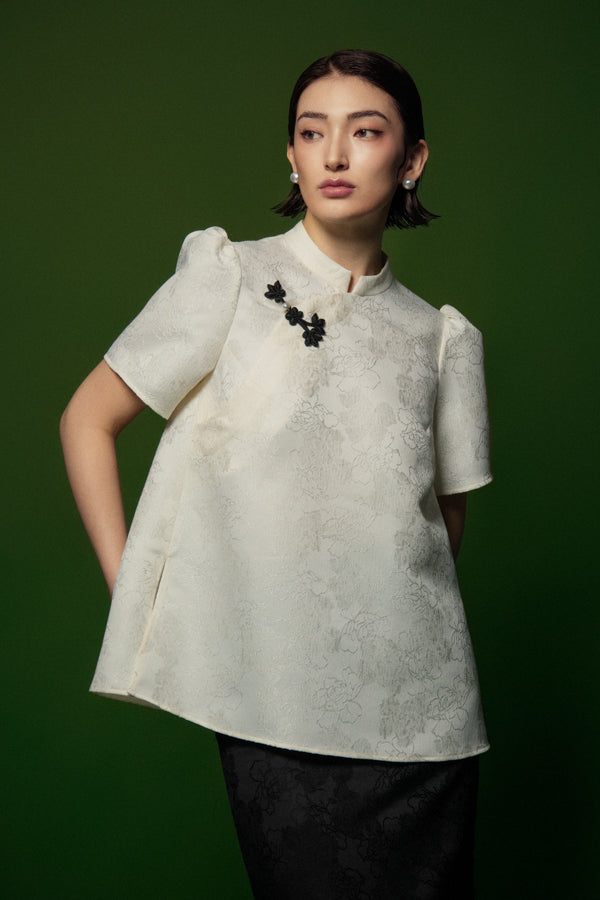 Tu Cau Trapezoid Short Sleeved Brocade Top