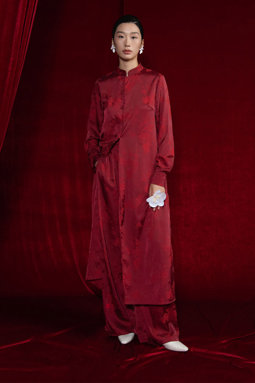 Cam Vien Straight Wide Leg Silk Floor Length Pants