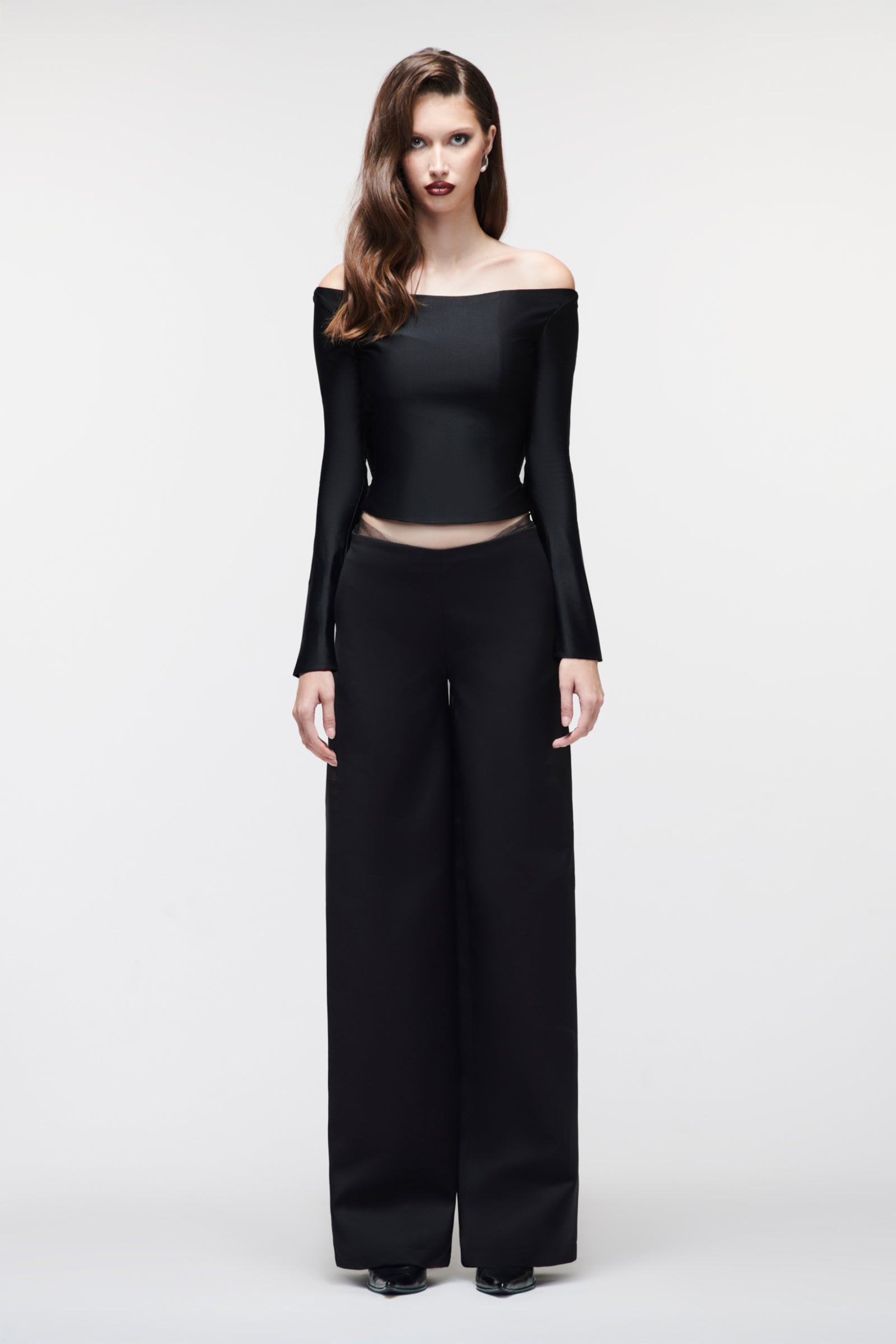 Cyra Off-Shoulder Top
