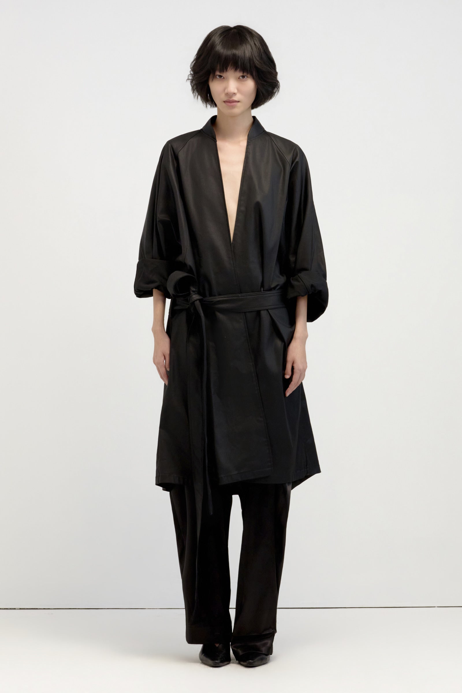 Glur V-Neck Coat