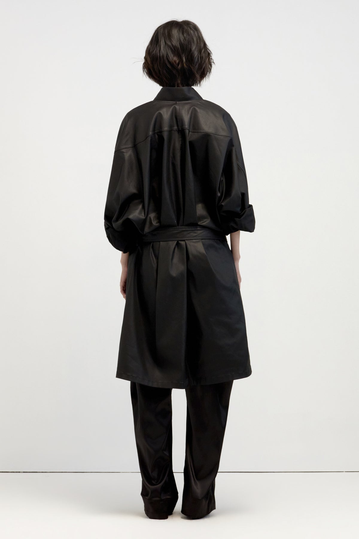 Glur V-Neck Coat