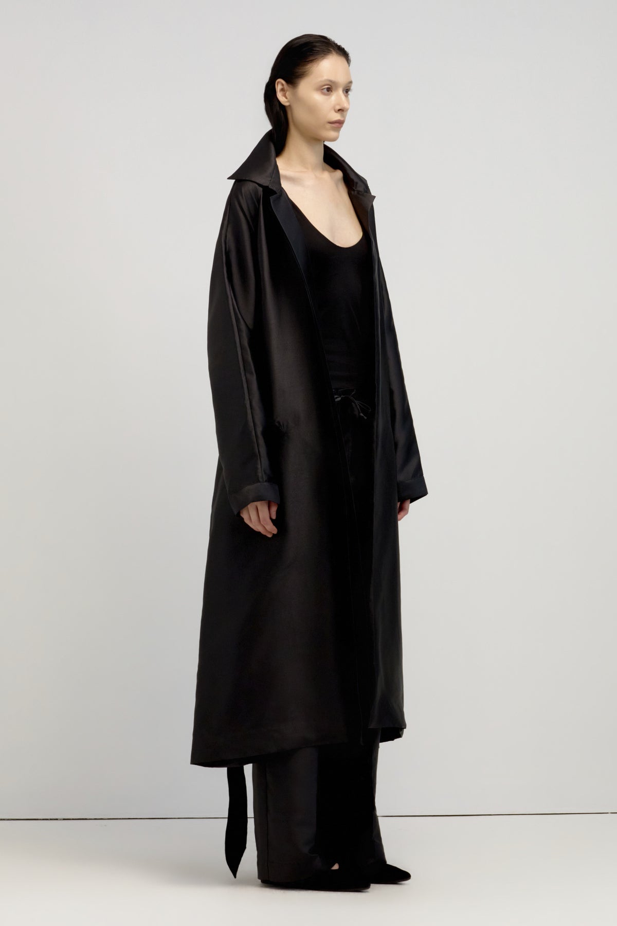 Tabi Collared Trench Coat