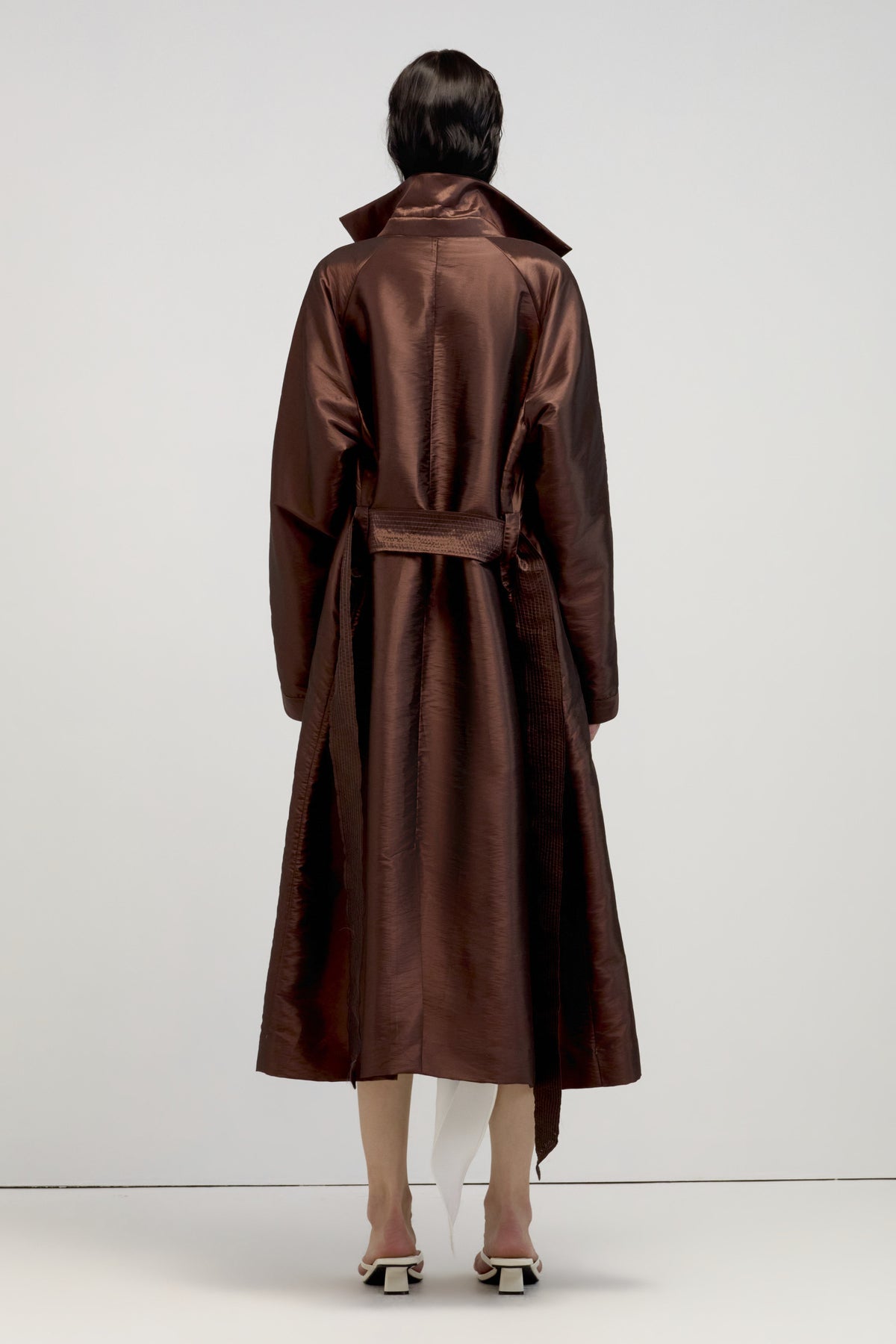 Tabi Collared Trench Coat