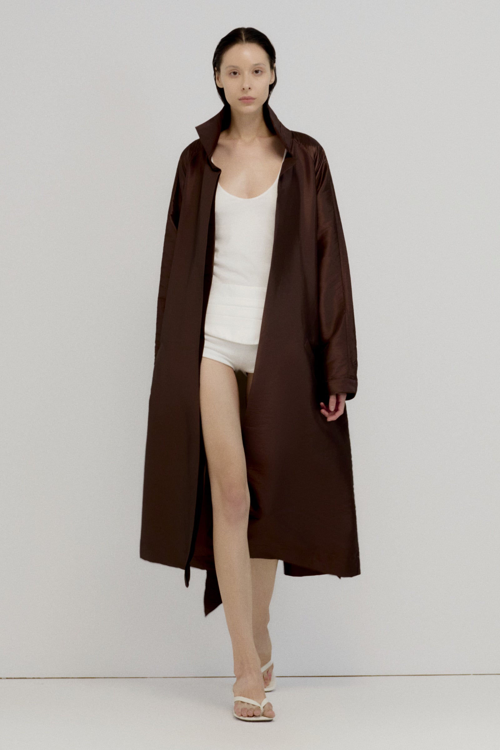 Tabi Collared Trench Coat