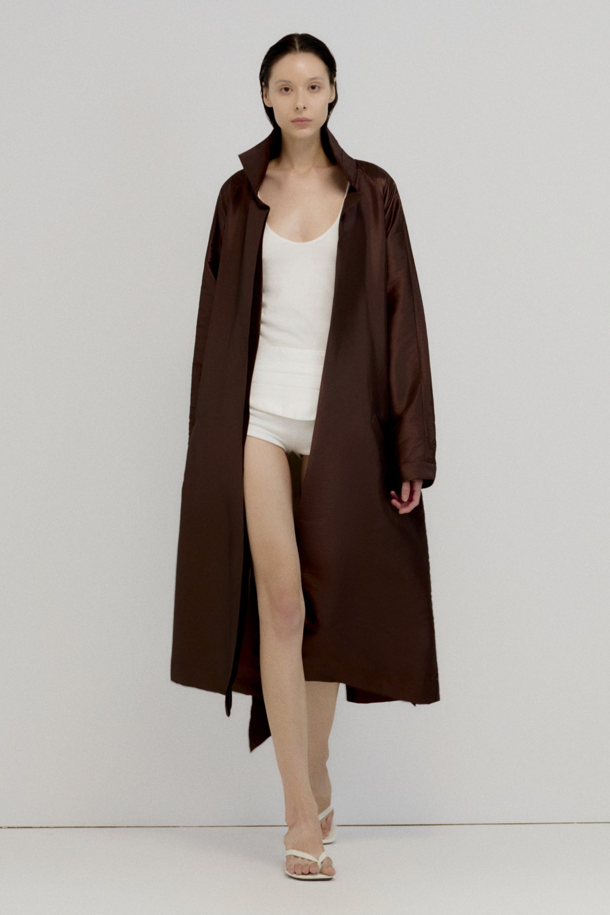 Tabi Collared Trench Coat