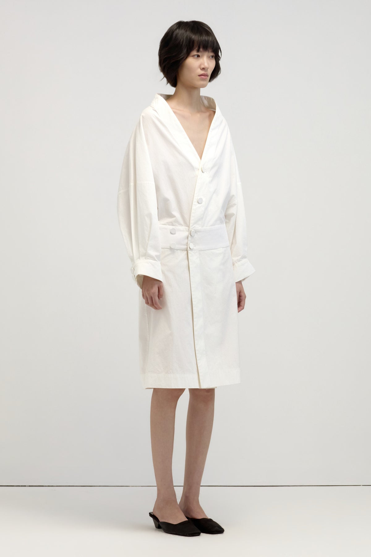 Linis V-Neck Midi Dress