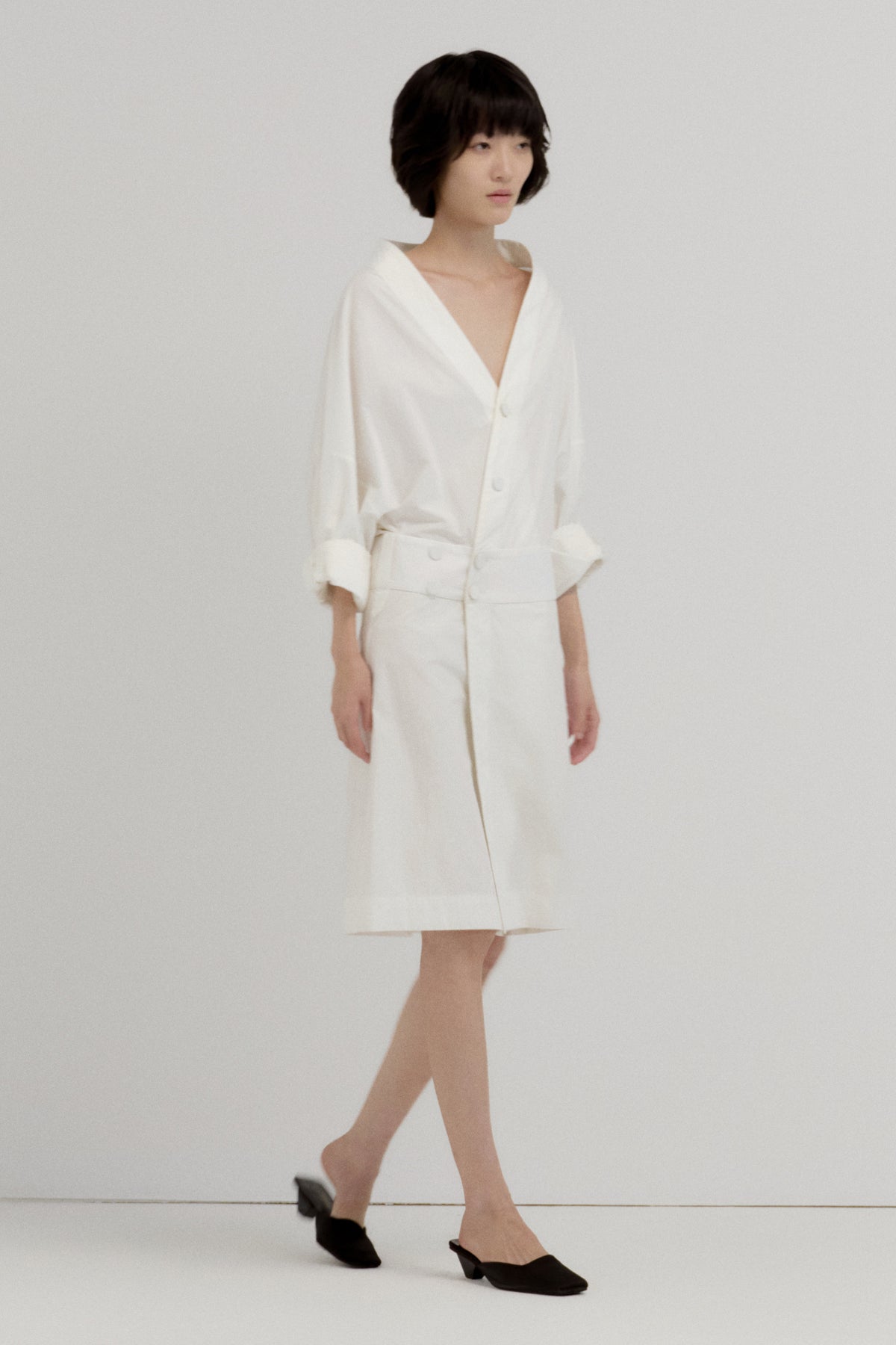 Linis V-Neck Midi Dress
