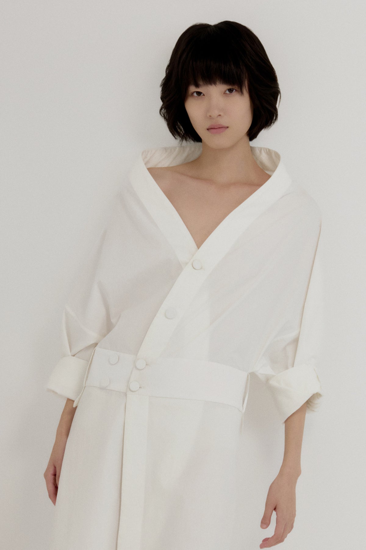 Linis V-Neck Midi Dress