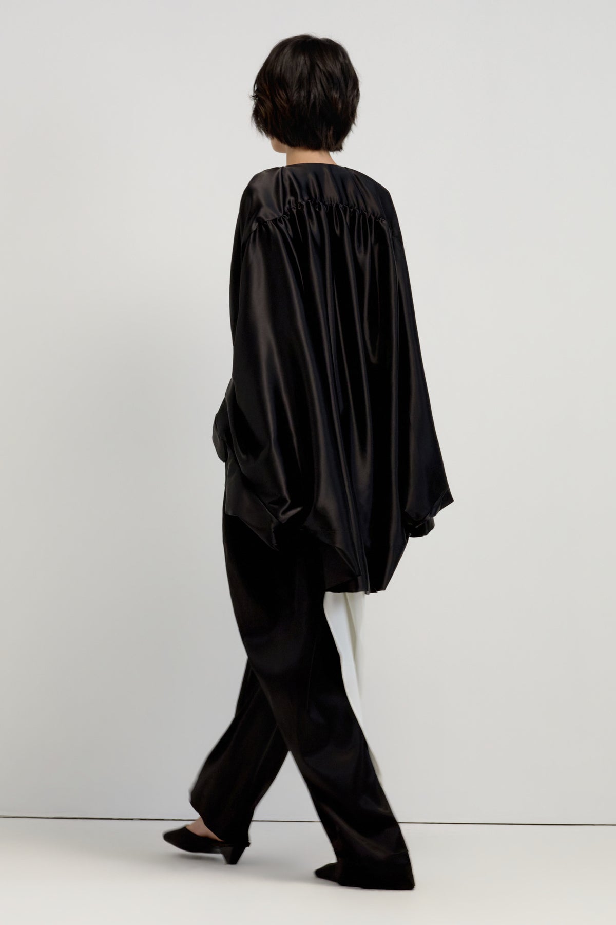 Noir Batwing Sleeve Jacket