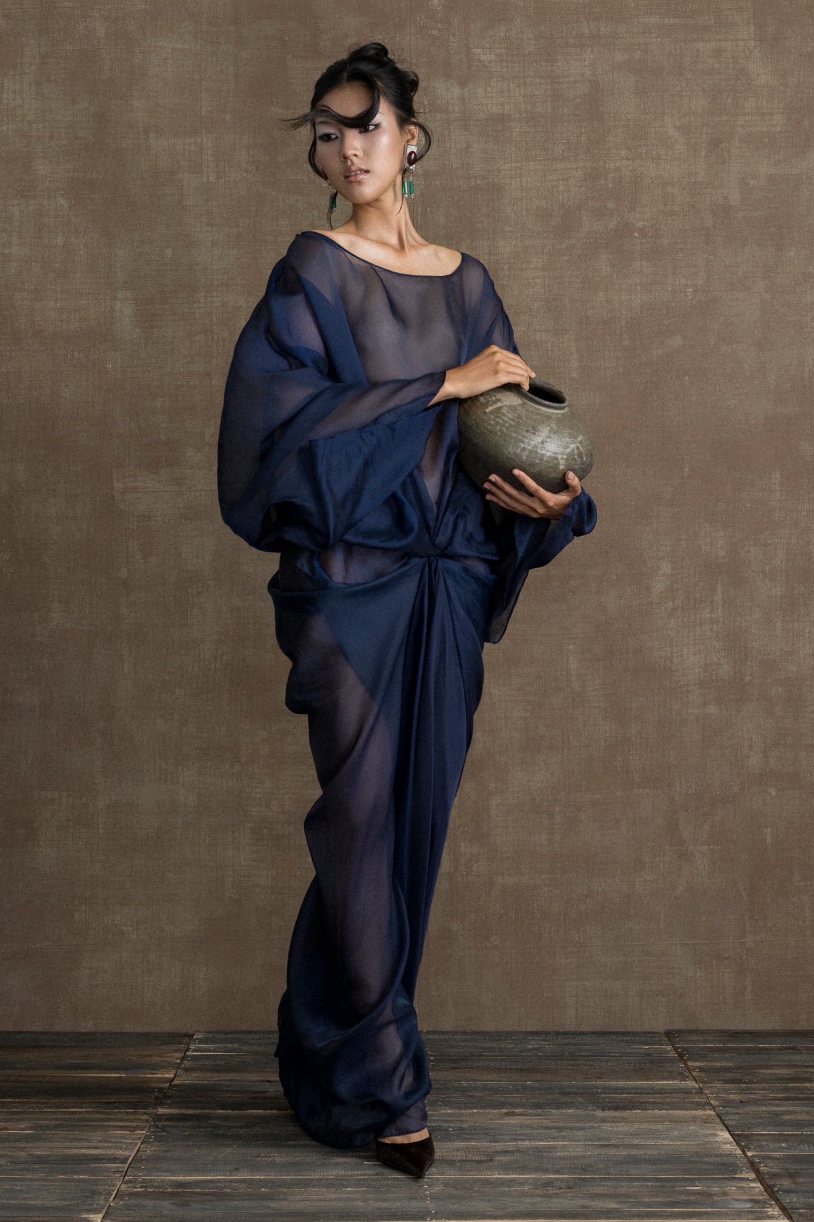 Perle de l’Orient Batwing Sleeve Maxi Dress