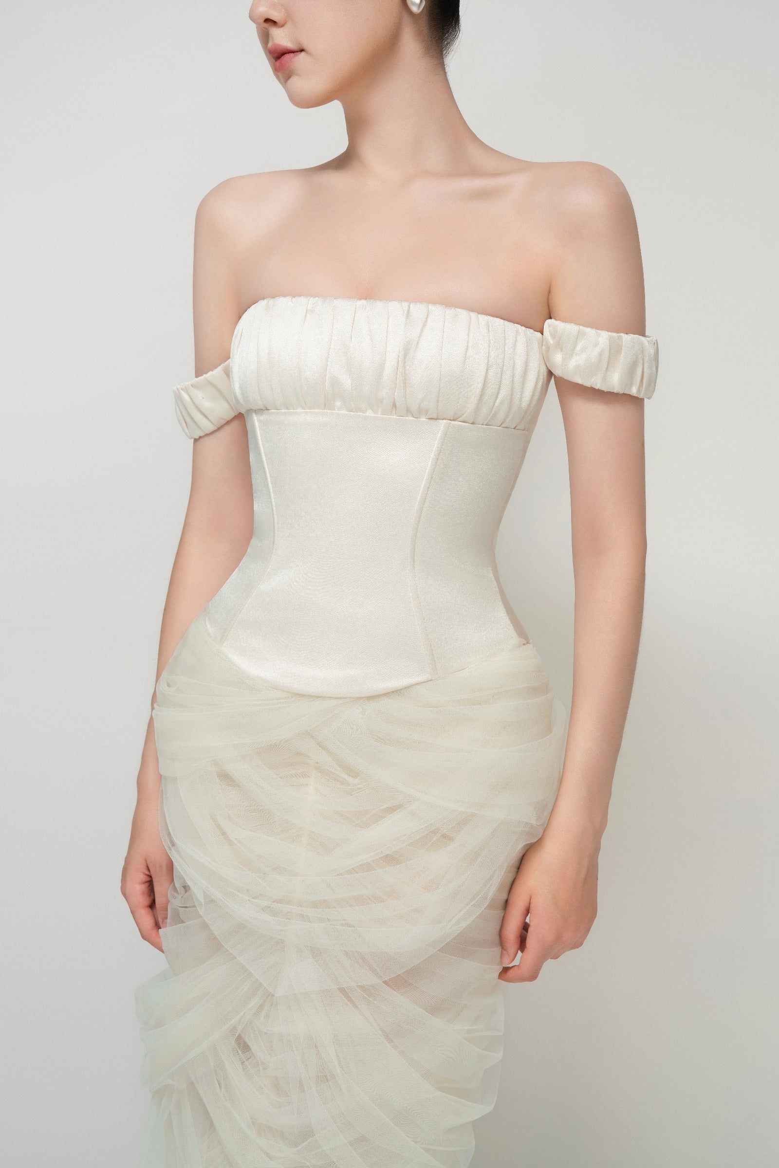 Anatasia Ruched Top - MEAN BLVD