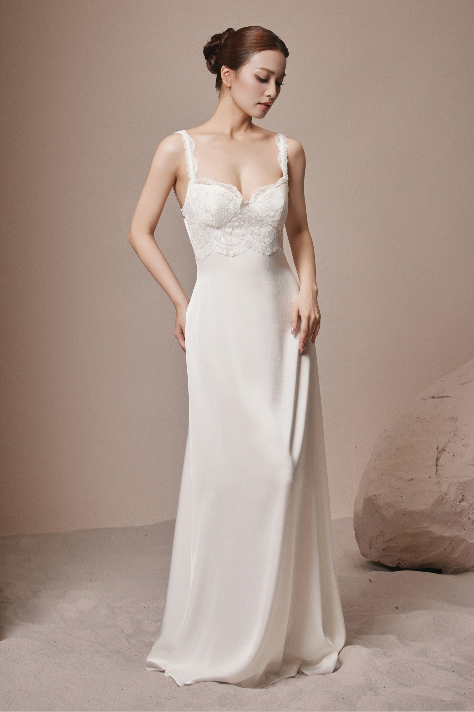 Blanche Sweetheart Maxi Dress