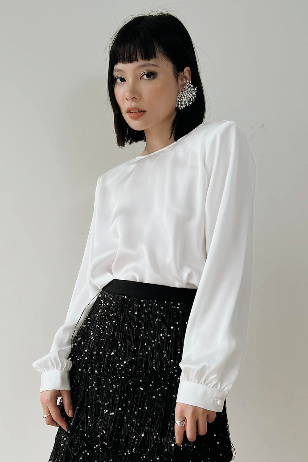 Bulma Straight Boat Neck Silk Blend Top