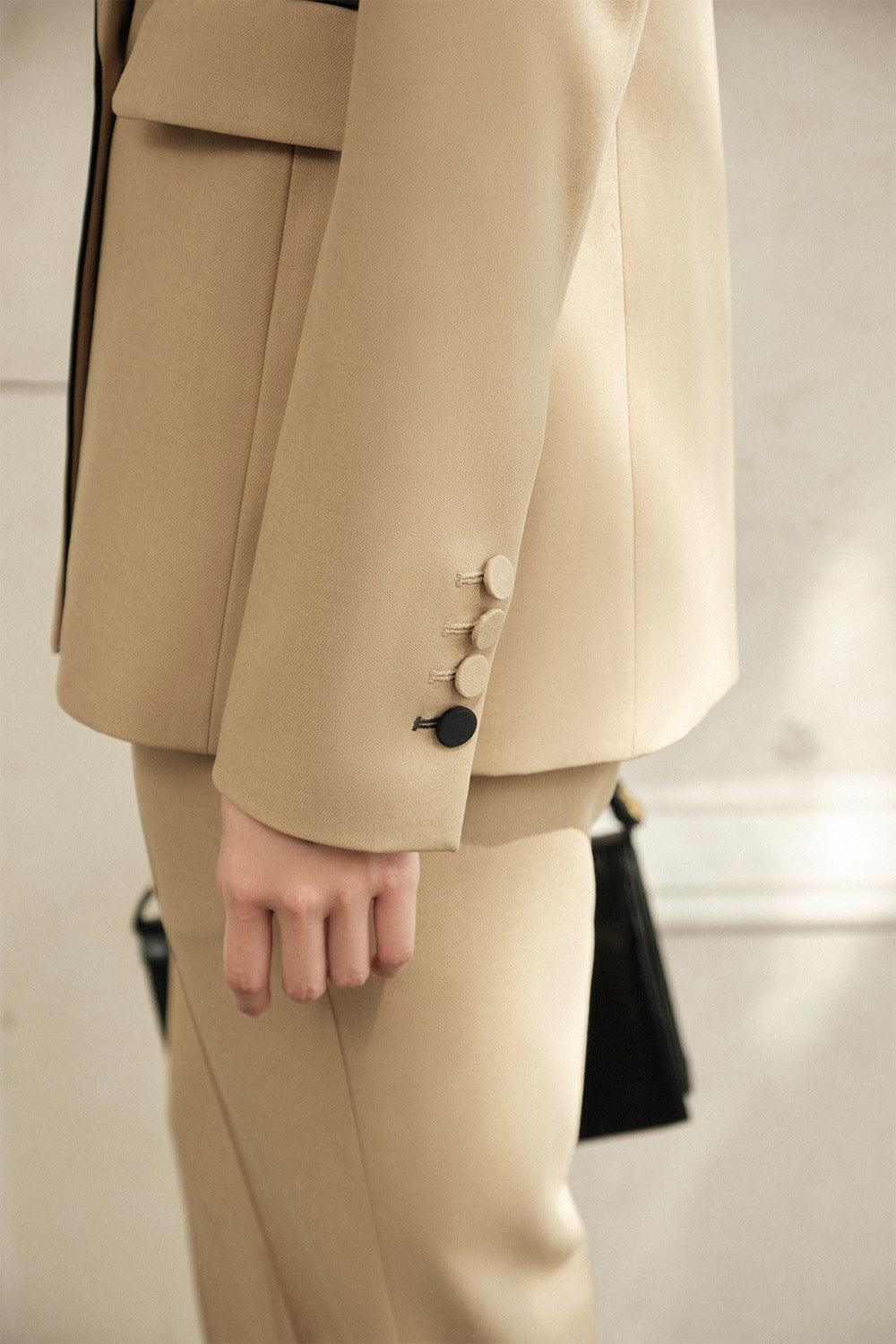 Beatrix Straight Notch Lapel Twill Blazer