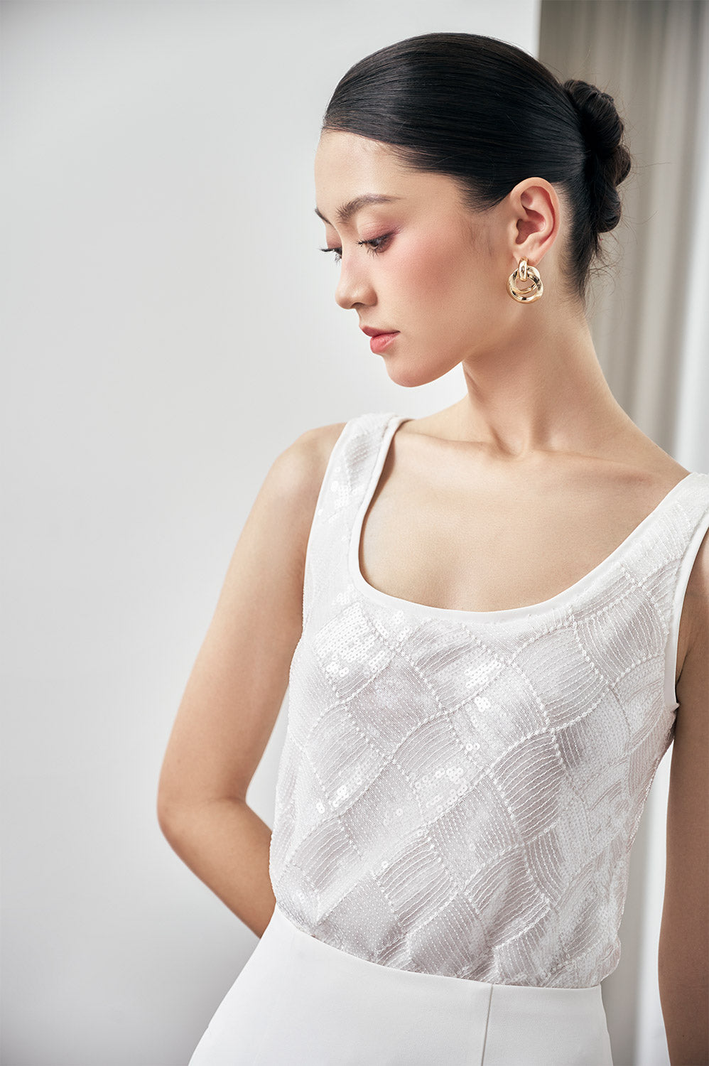 Lamar Straight Sleeveless Lace Top