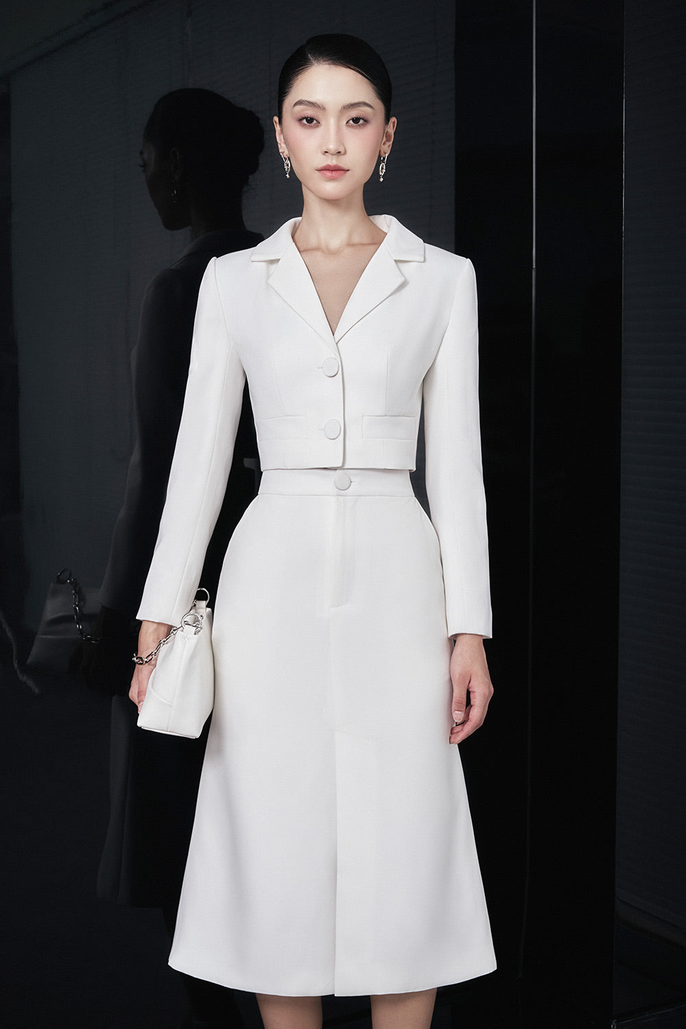 Tasia Cropped V-Neck Cotton Spandex Jacket