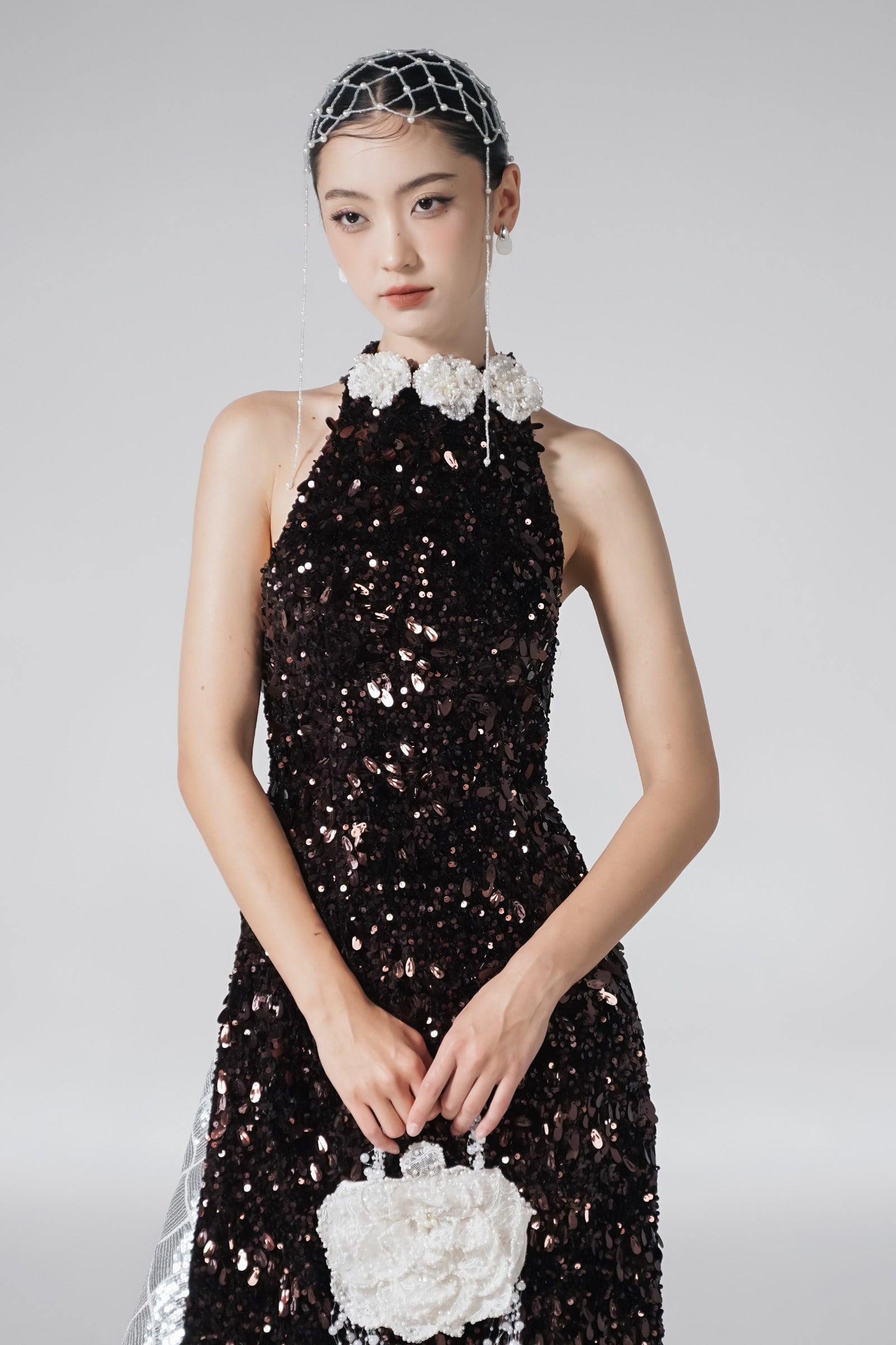Suong Y Sequin Ao Dai Set