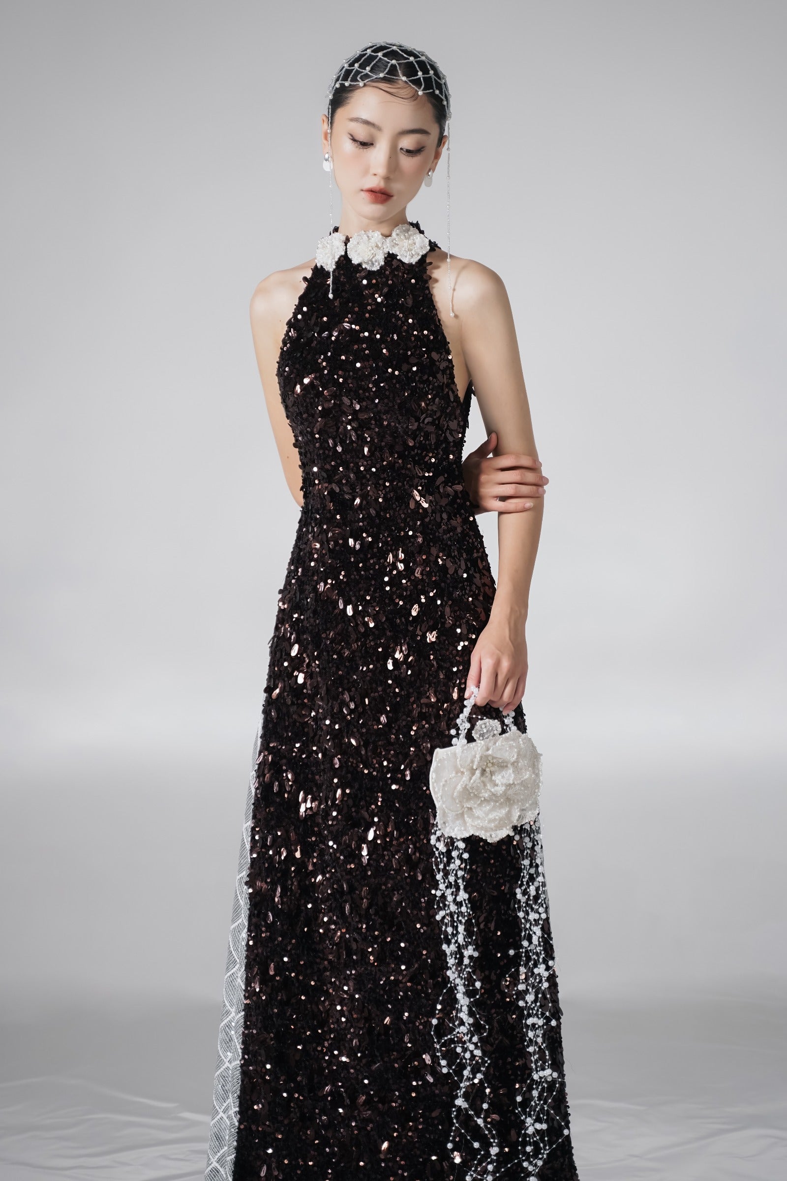 Suong Y Sequin Ao Dai Set