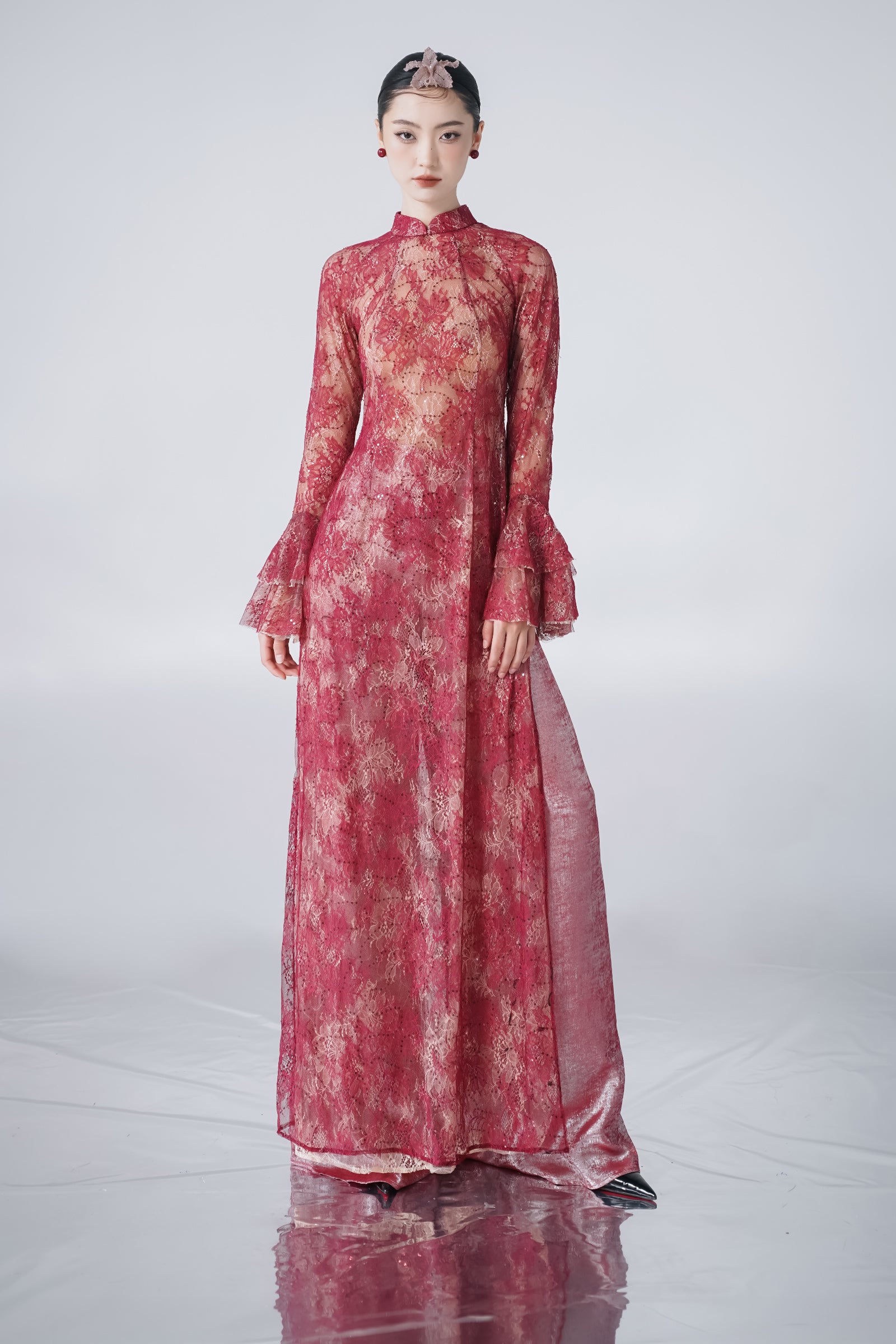 Tuu Chu Bell Sleeve Ao Dai Set