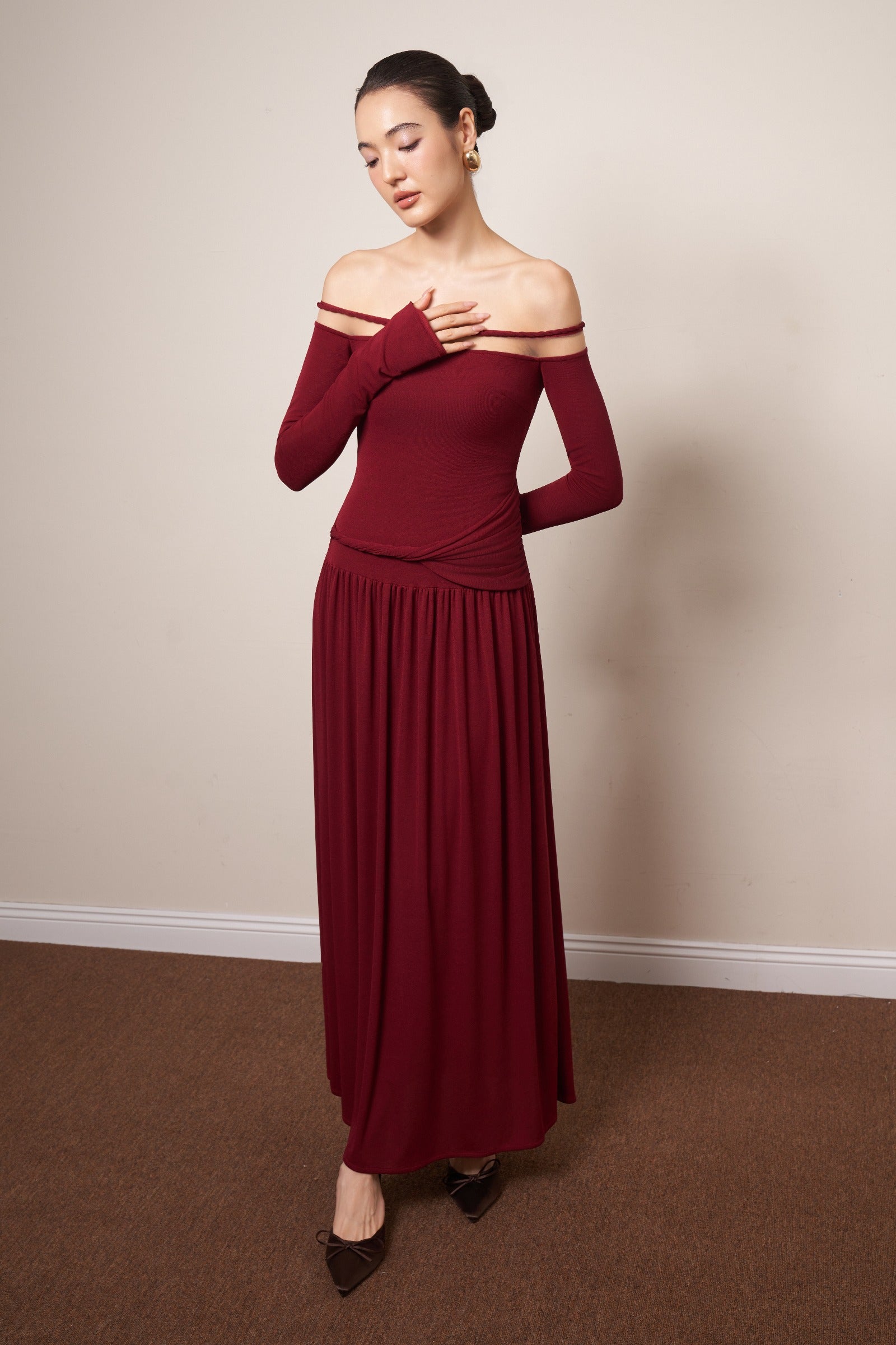 Sandra Off-Shoulder Maxi Dress