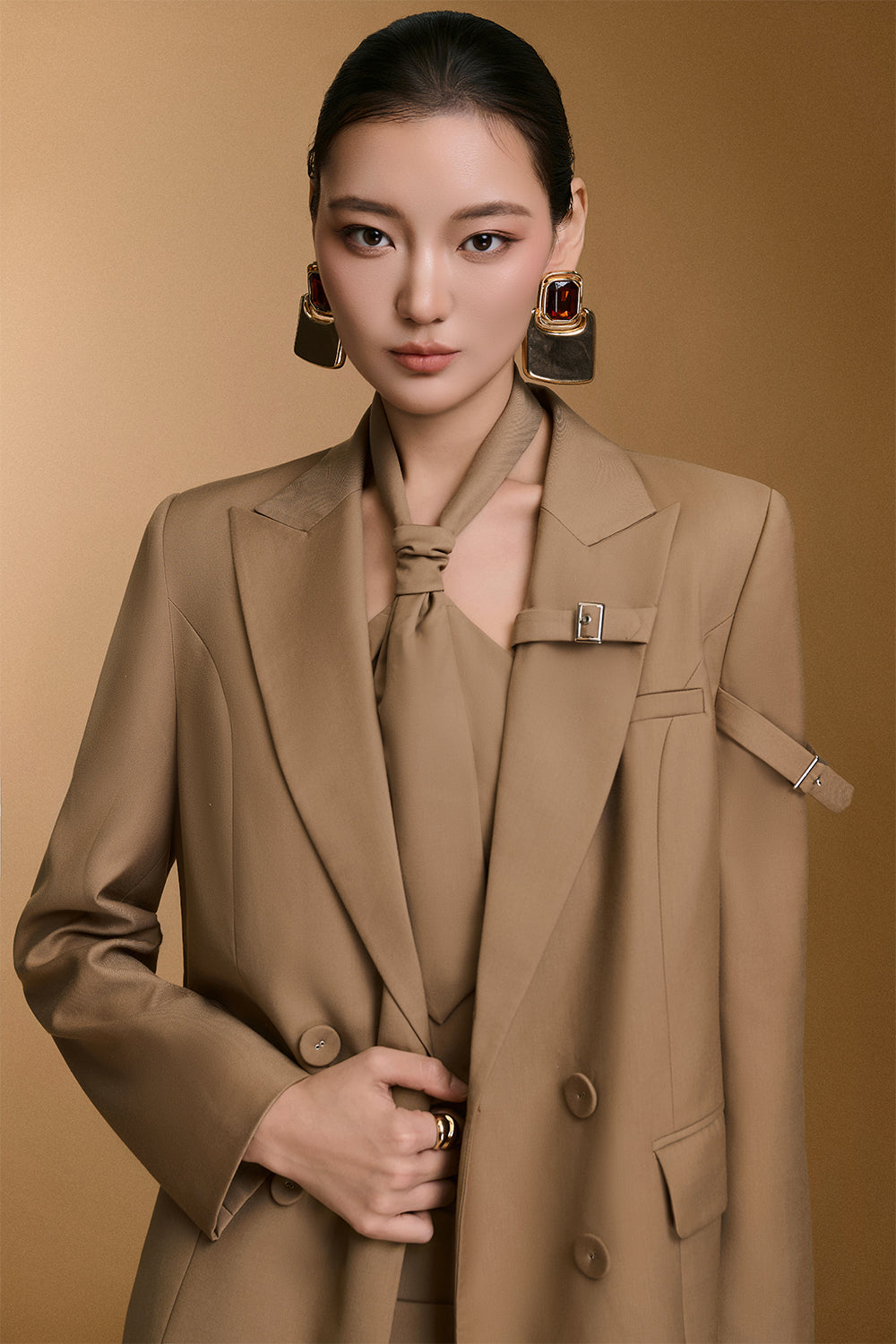 Ceci V-Neck Button Blazer - MEAN BLVD