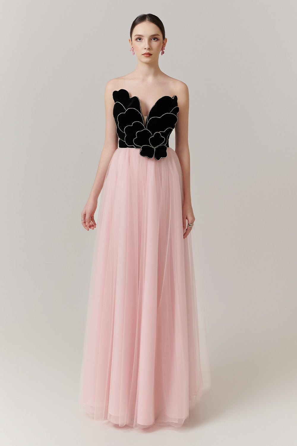 Crimson Sweetheart Applique Maxi Dress - MEAN BLVD