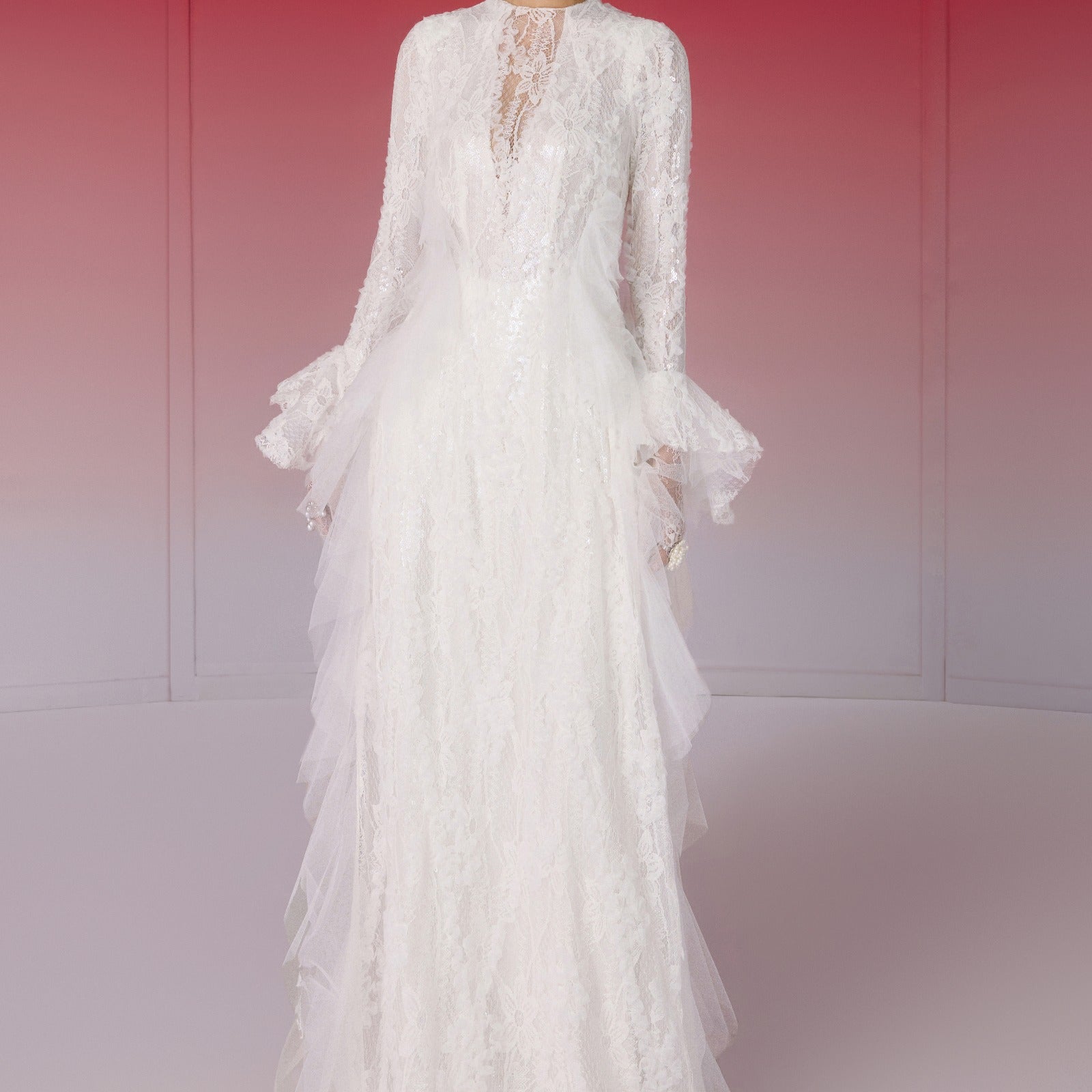 Bach Chi Round Neck Ao Dai Set