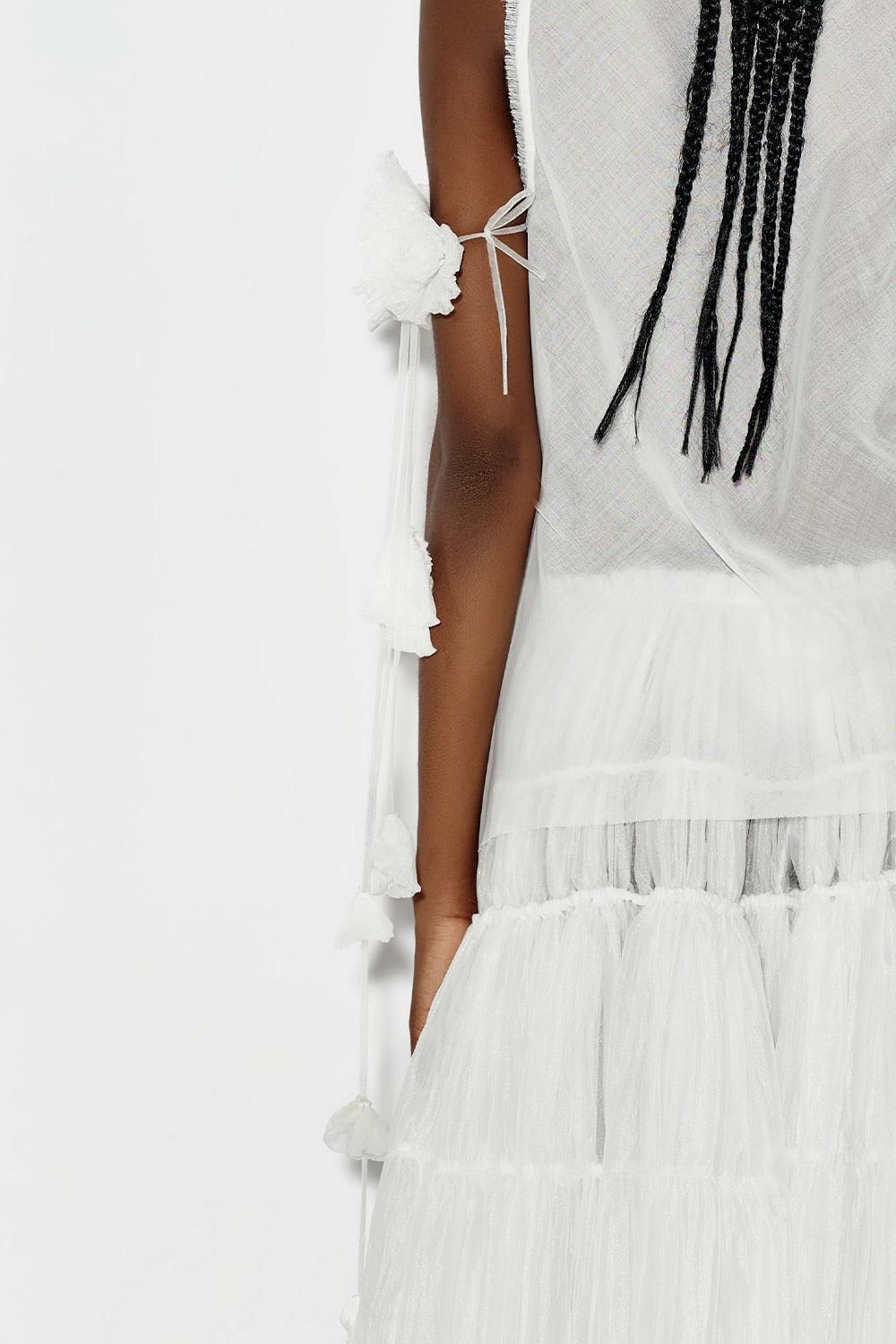 Lillian String Floral Brooch