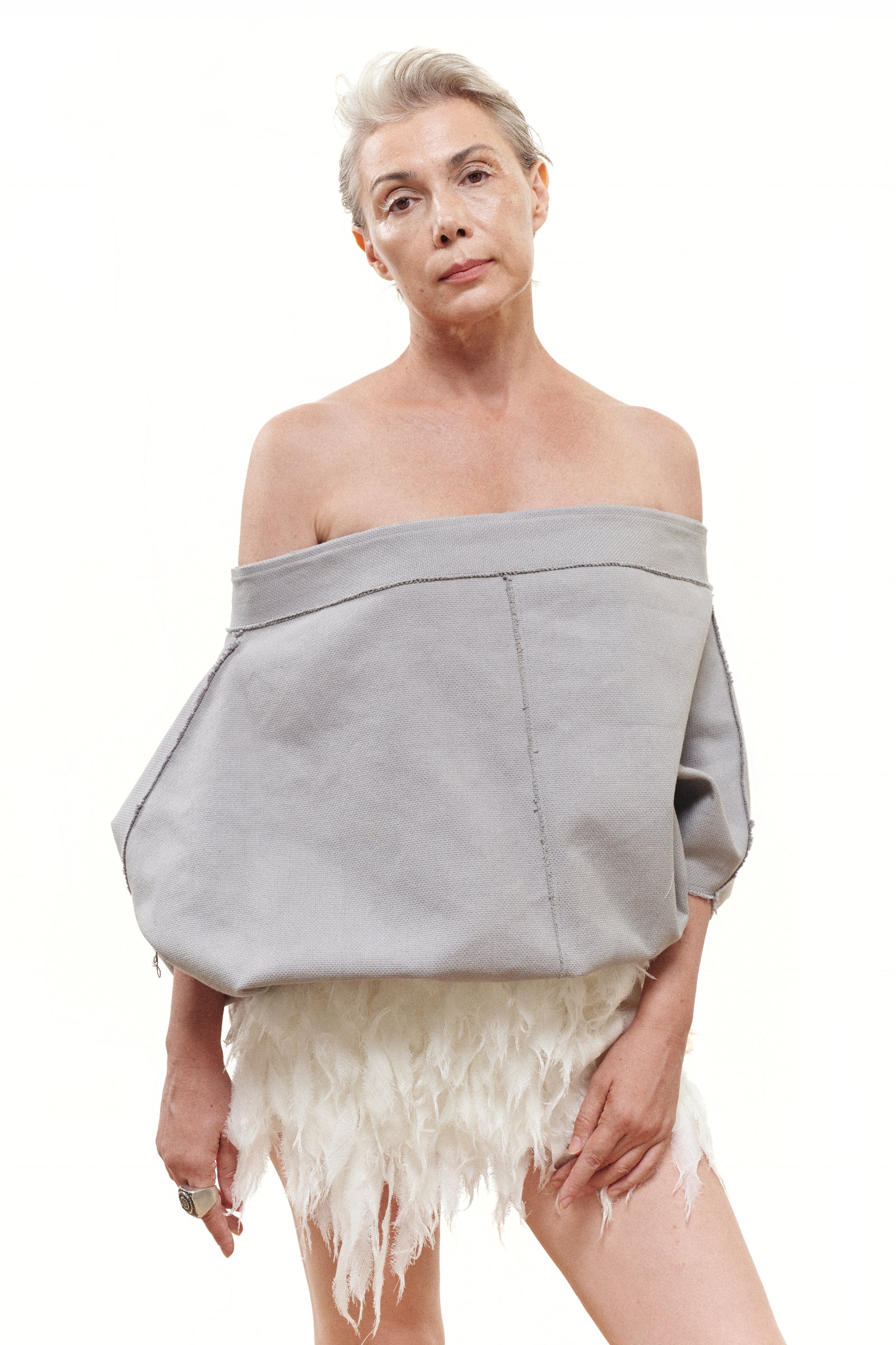 Avenor Off-Shoulder Top