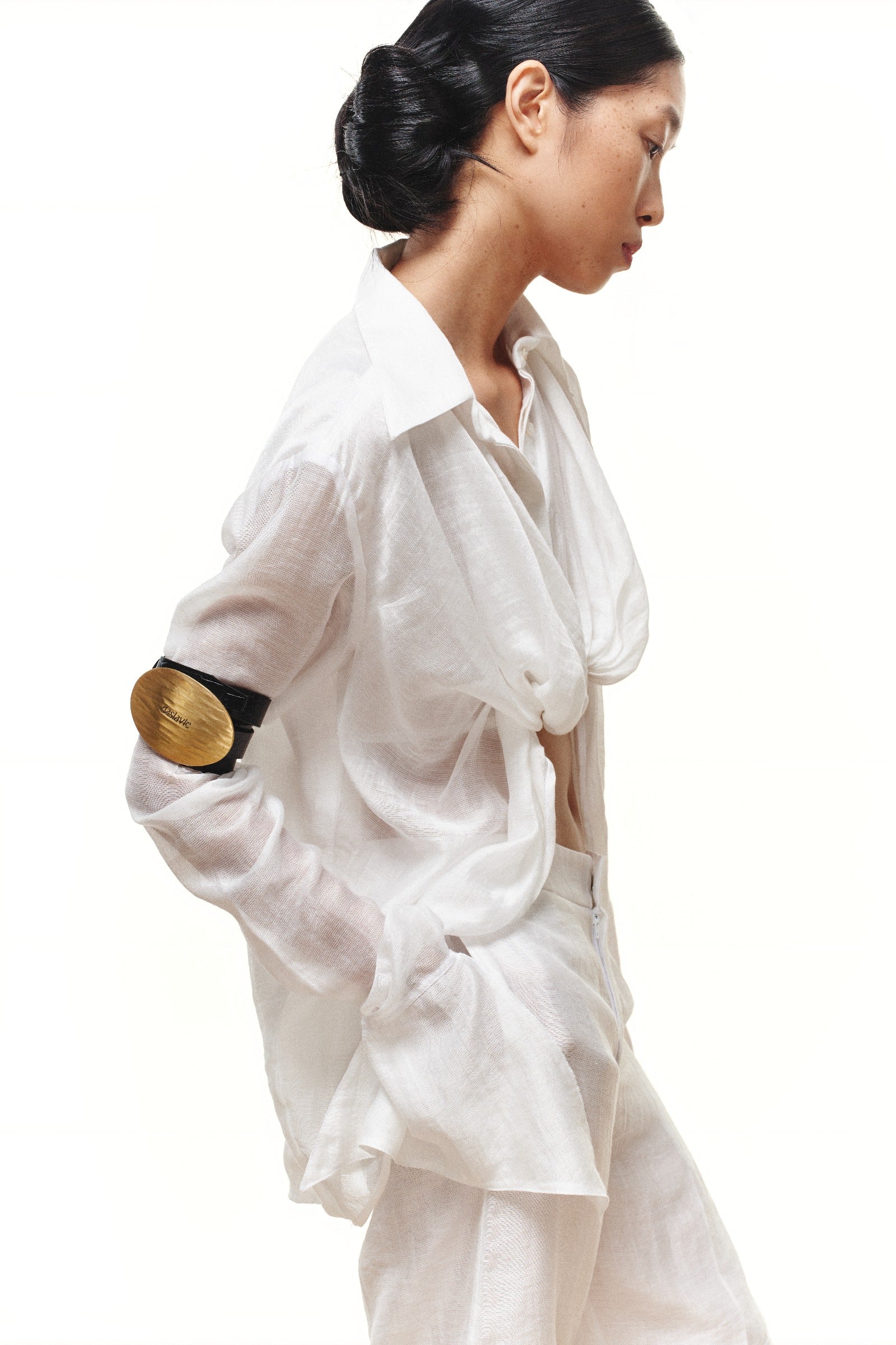 Elyra Straight Shirt