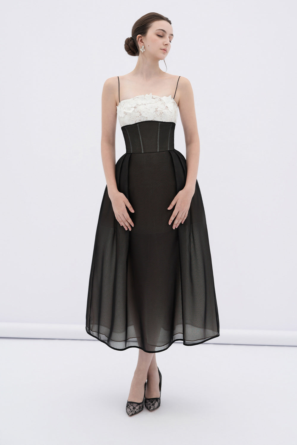 Vela A-line Corset Waist Mesh Midi Dress