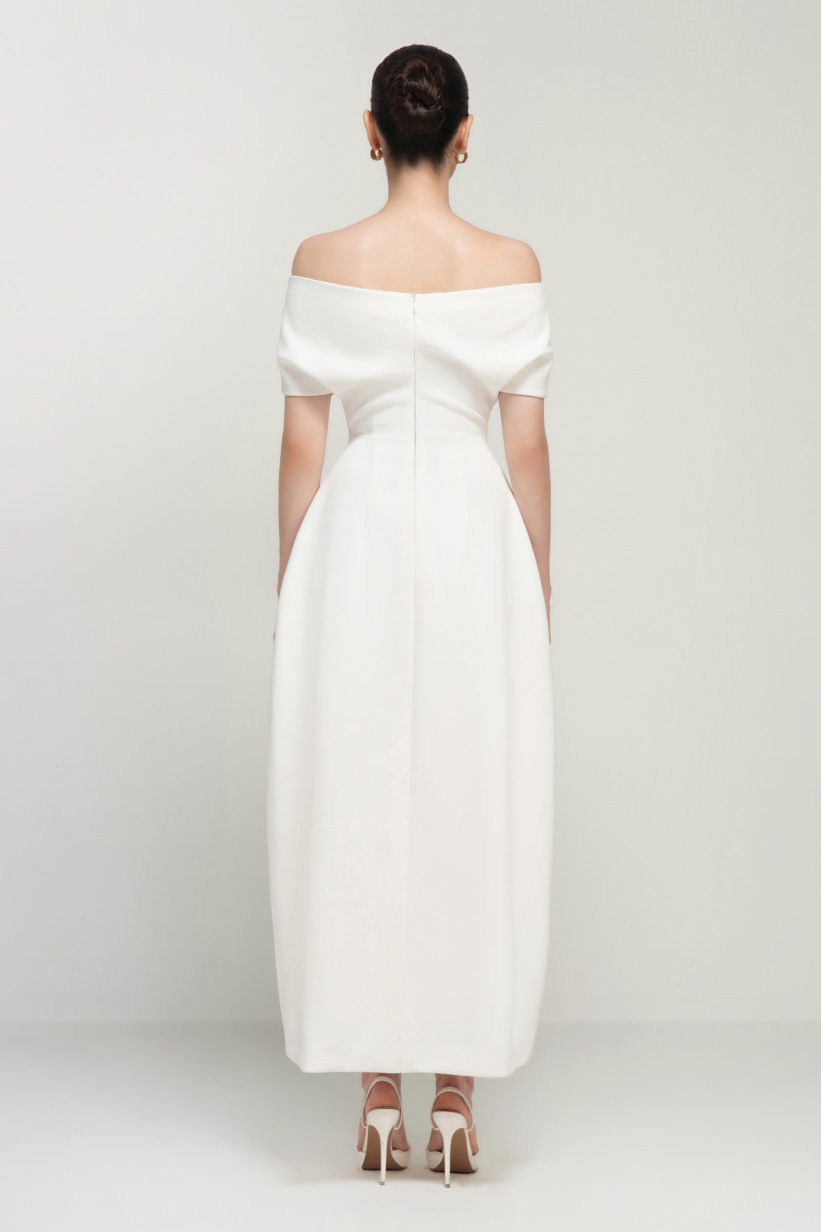 Taylor Off-Shoulder Maxi Dress